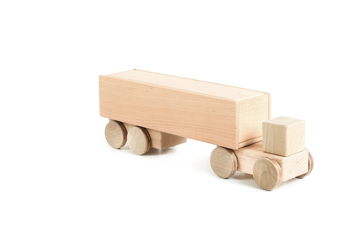 Lis，Toys，woodiness，product design，