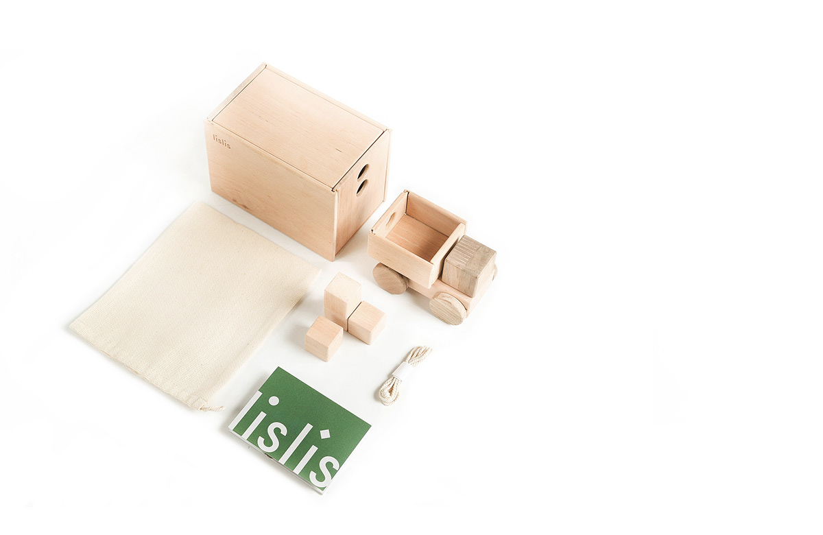 Lis，Toys，woodiness，product design，
