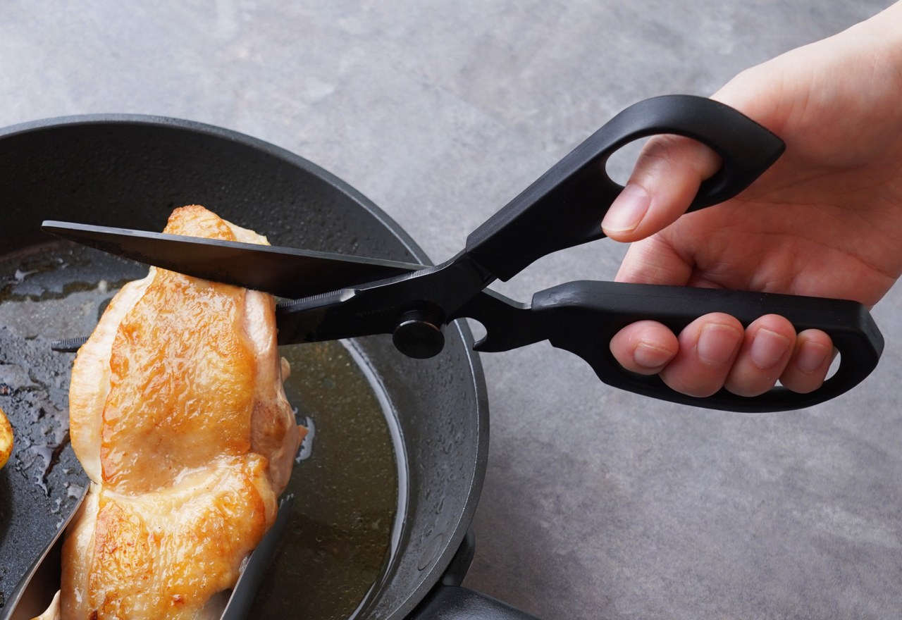 tableware，Kitchen tools，scissors，tool，