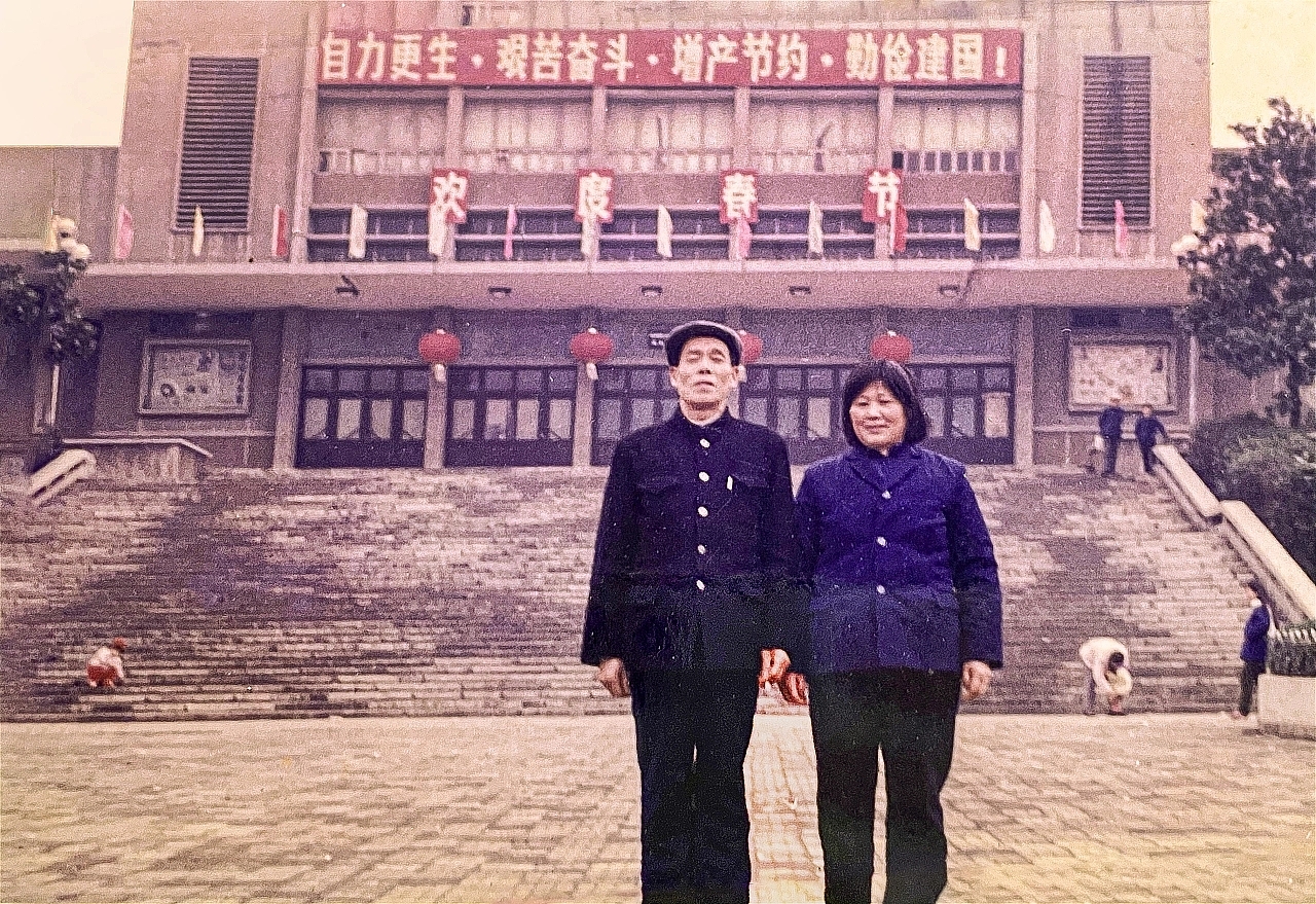 Zhuzhou 601，old photo，Seagull DF-1，Where did all the time go?，Childhood memories，