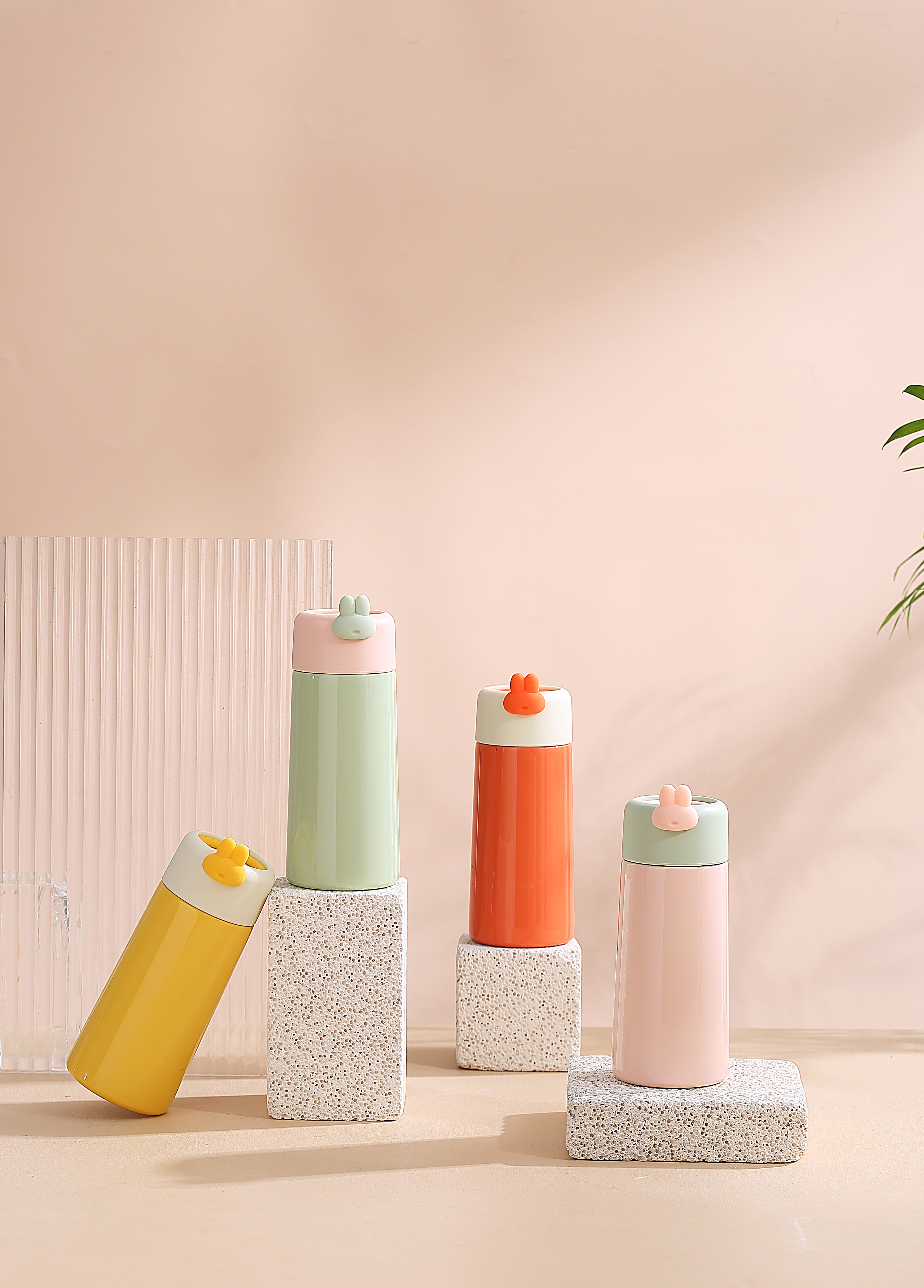 Cartoon，lovely，Sprouting system，Little rabbit，Powder system，