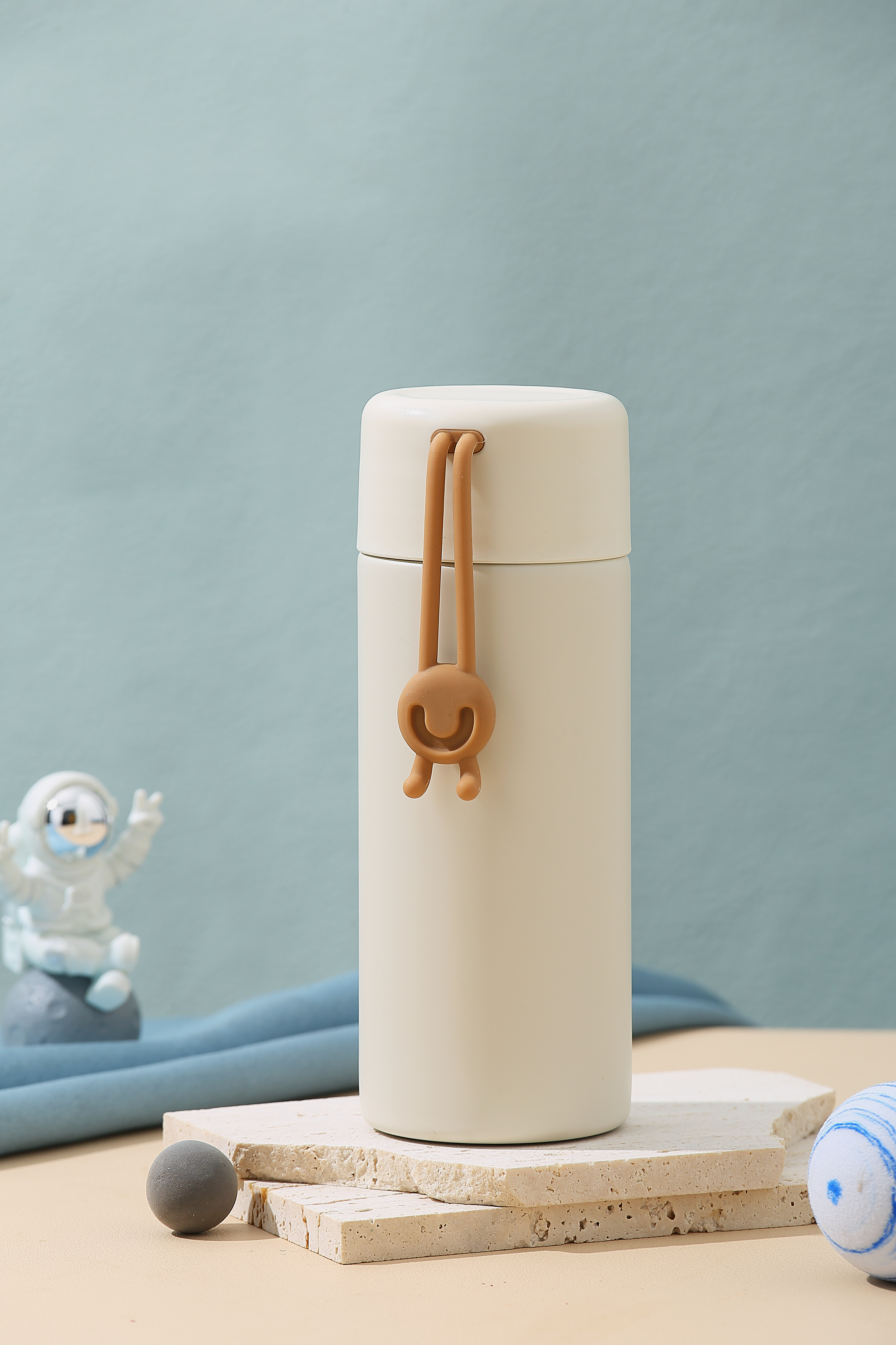 smiling face，Simple design，warm heart cup，Exquisite life，