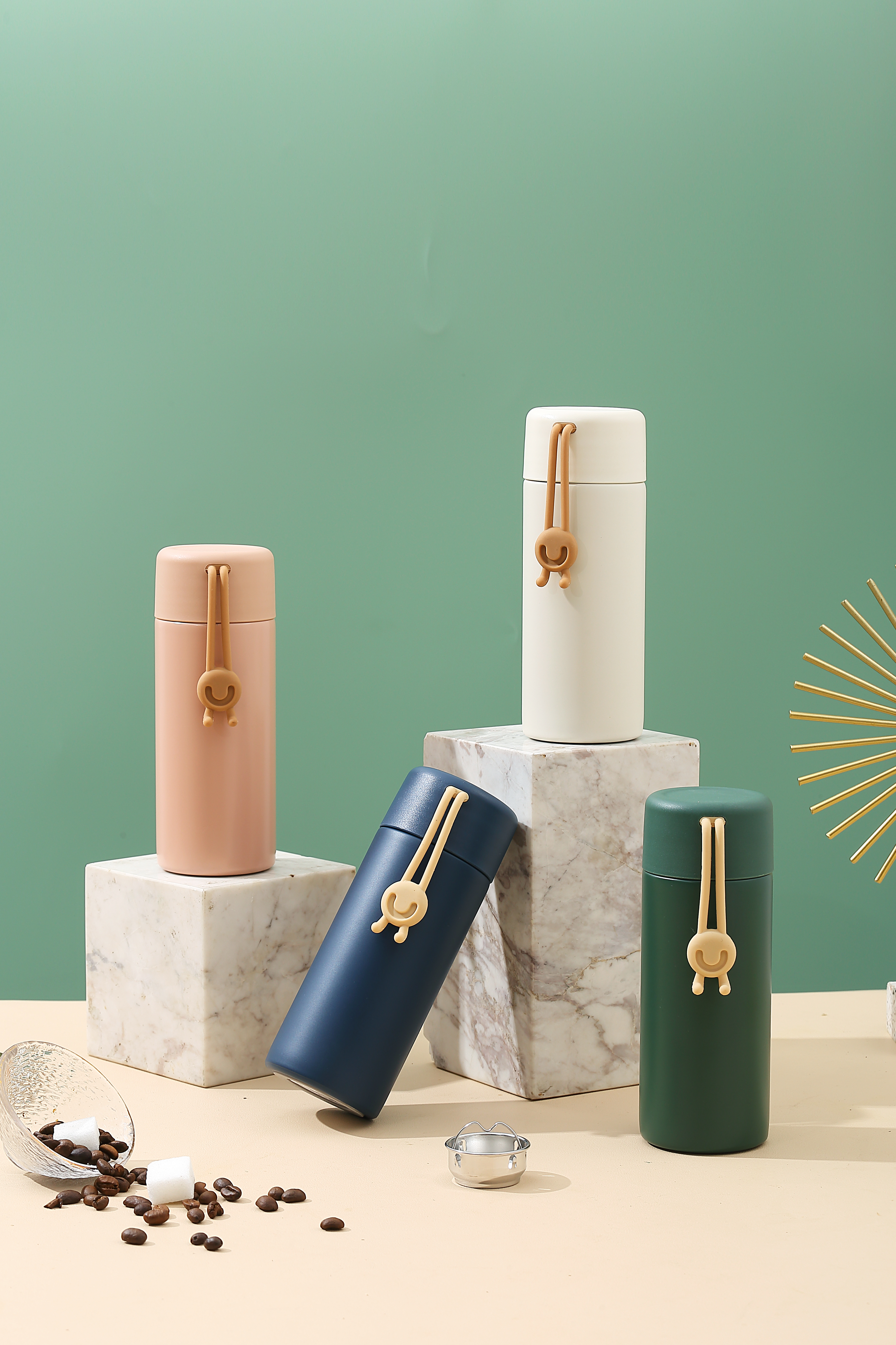 smiling face，Simple design，warm heart cup，Exquisite life，