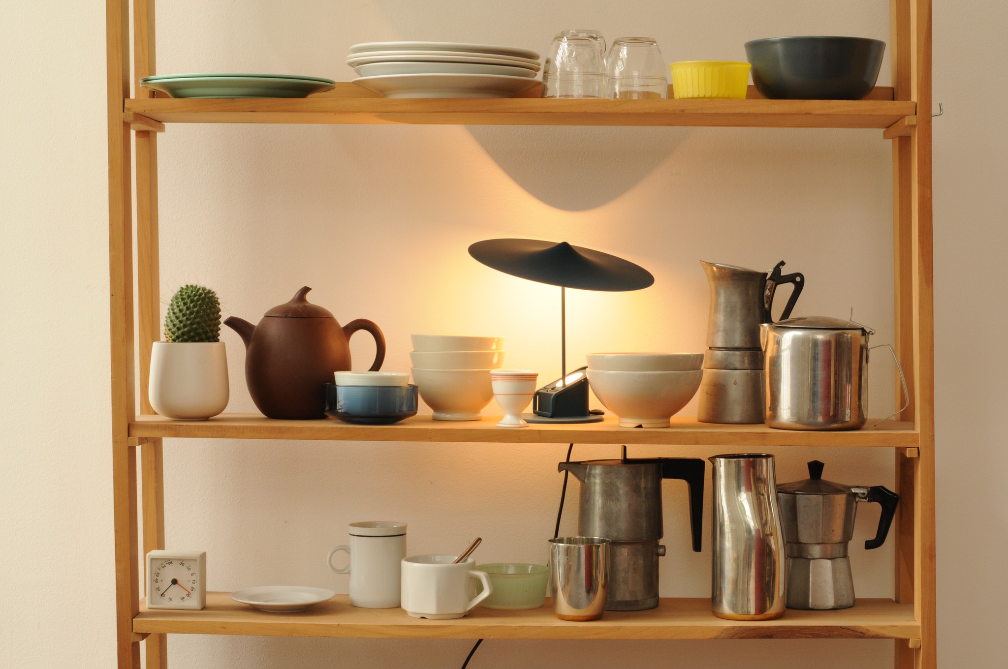 lamps and lanterns，Desk lamp，a chandelier，Clip lamp，Bedside lamp，fashion，Glass，Glass chandelier，Line element，Minimalist lamps，Wood and paper，Metal lamps，Black and white collocation，