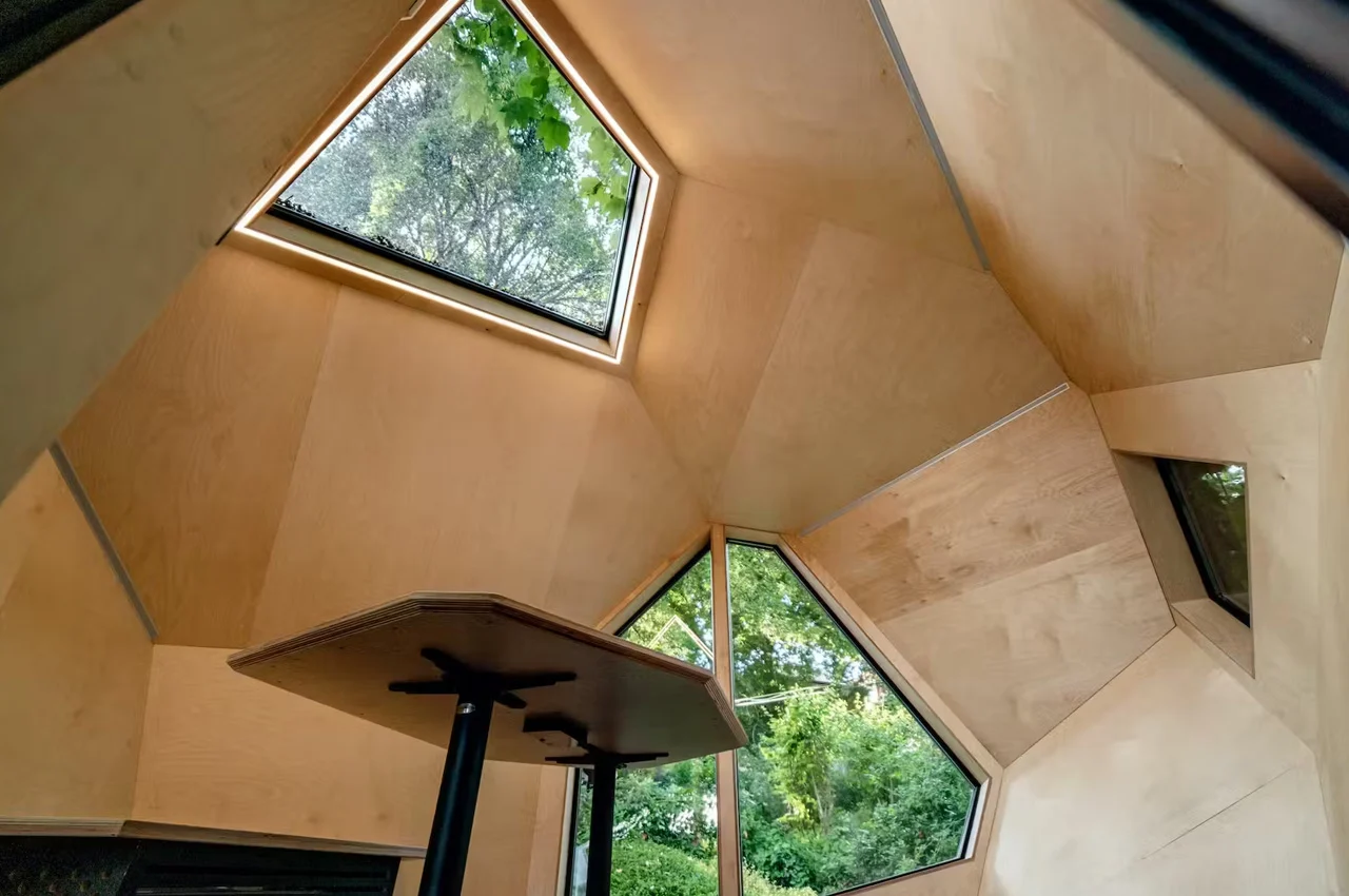 space design ，office，Conference Room，to work in an office，environment，