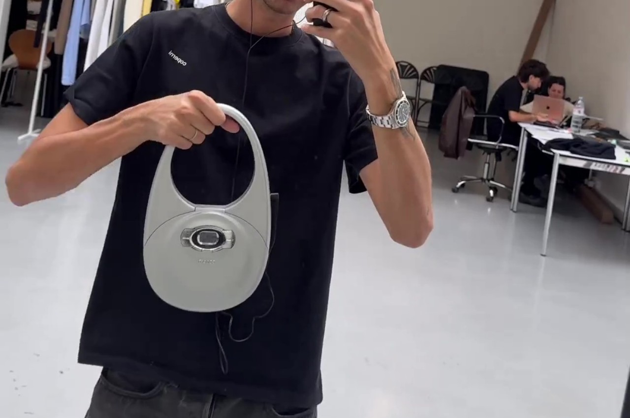 Slide pack，product design，cd，Nostalgia，