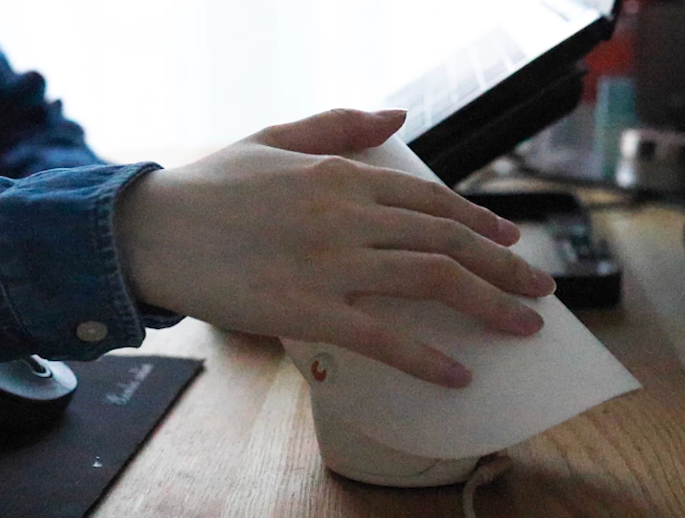 Interaction design，product design，accompany，