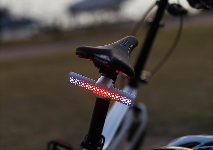 industrial design，product design，intelligence，led，hold，