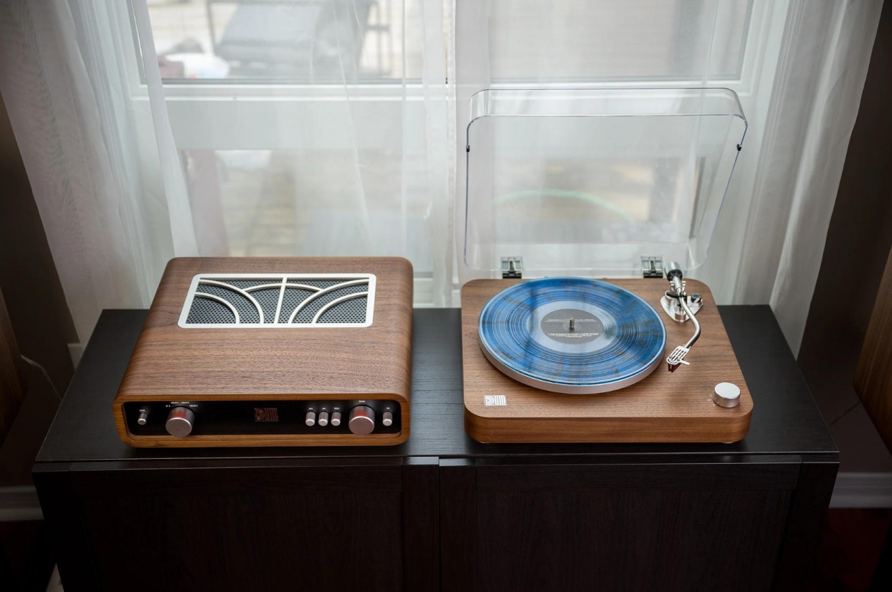 Dum Audio，electronic product，loudspeaker box，Digital，