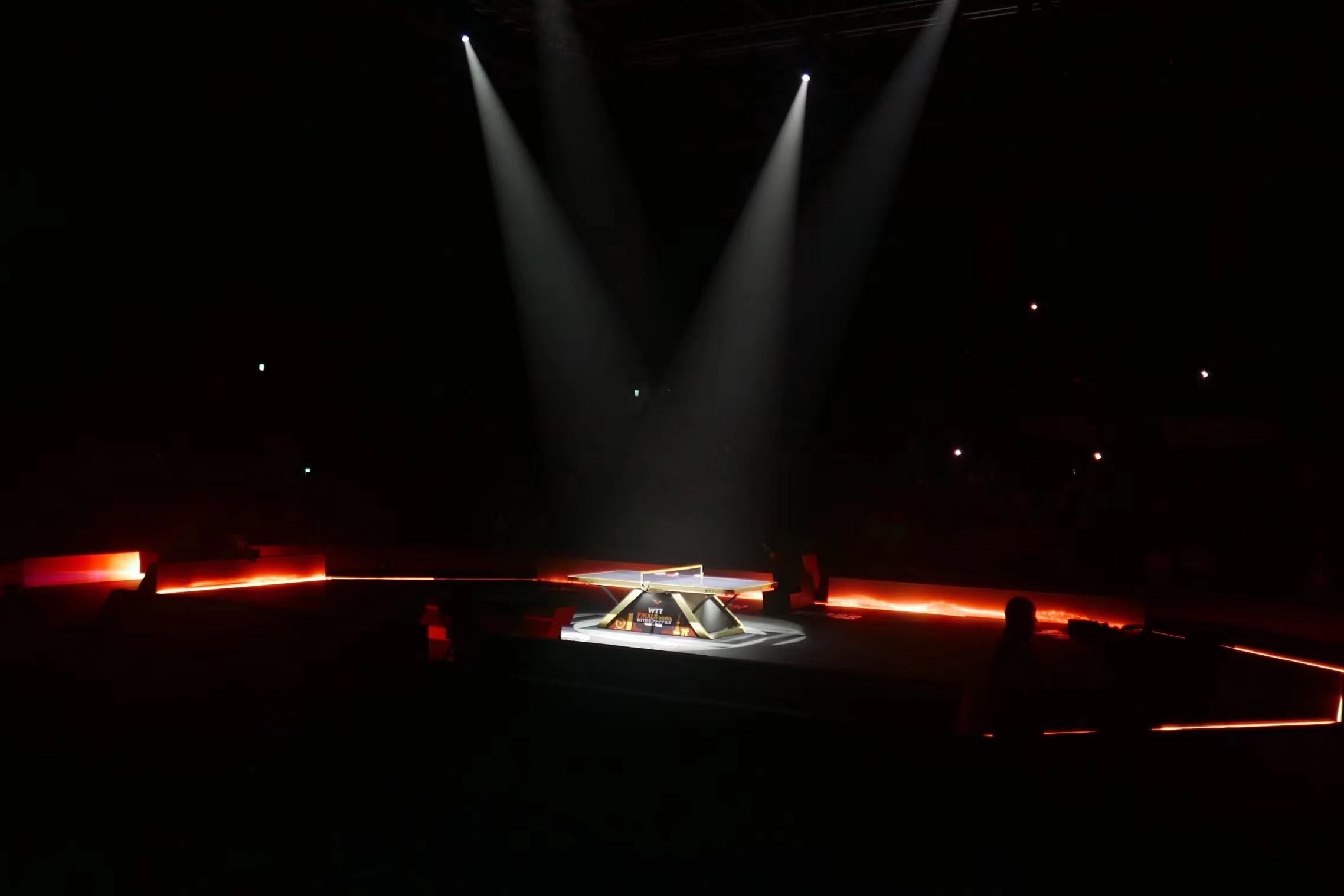 Table tennis table，motion，Sports equipment，