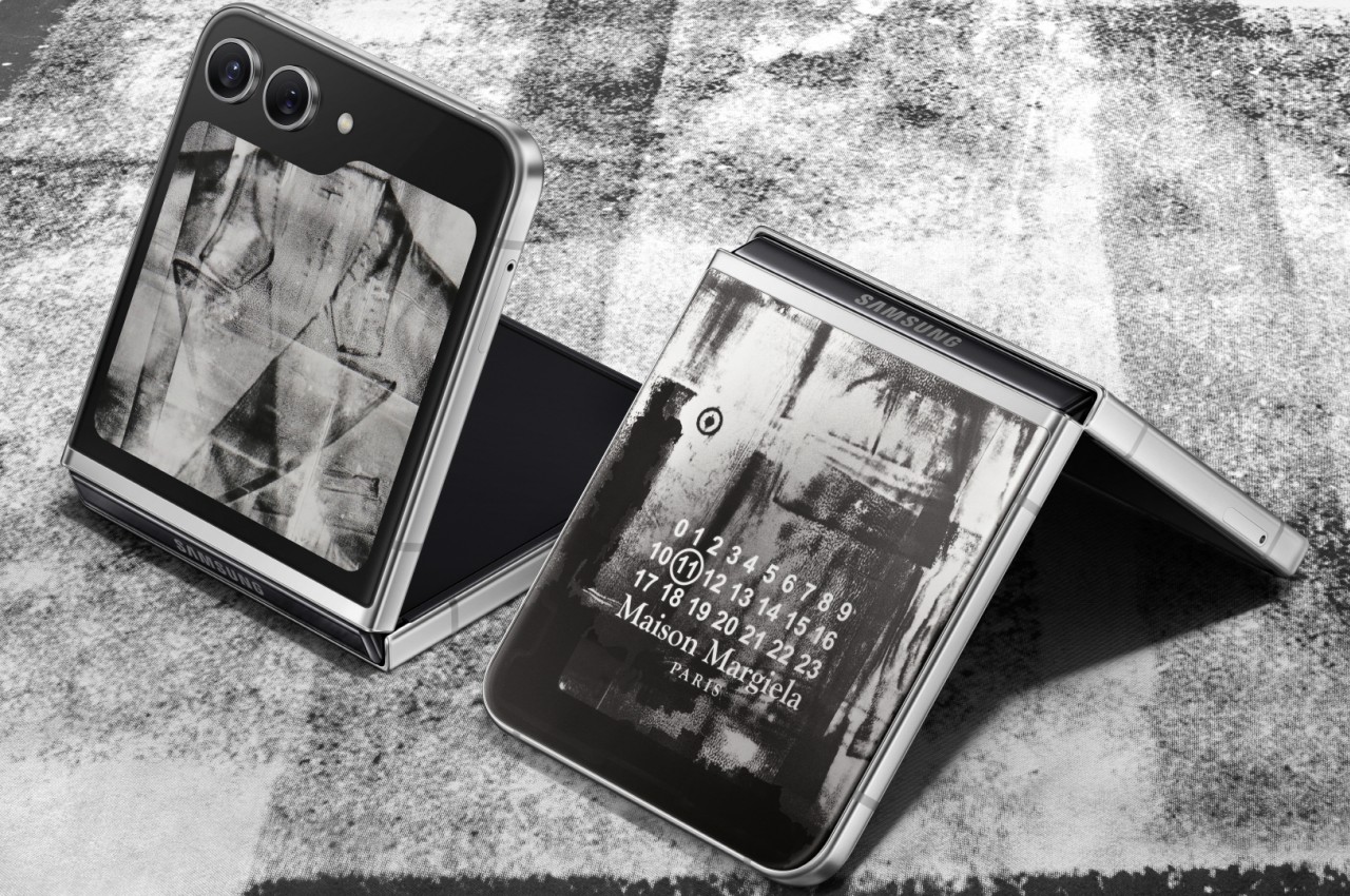 Galaxy Z Flip 5，Samsung，Folding screen，mobile phone，