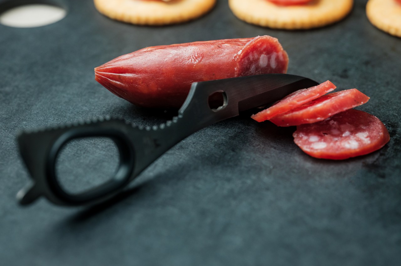 multi-function，scissors，Utilization，Bottle opener，