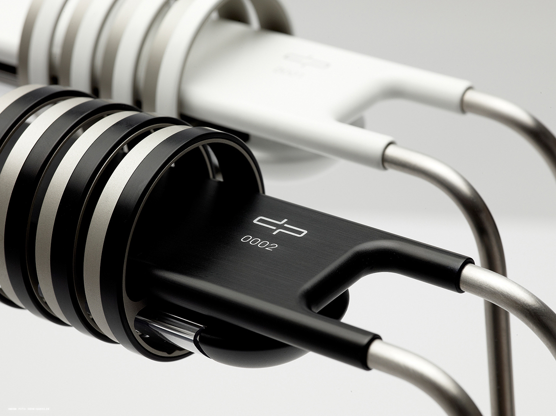 Office products，Control strength，Black and white color matching，modern stylish，Zipper switch，office space ，Chandelier design，Table lamp design，Lamp design，