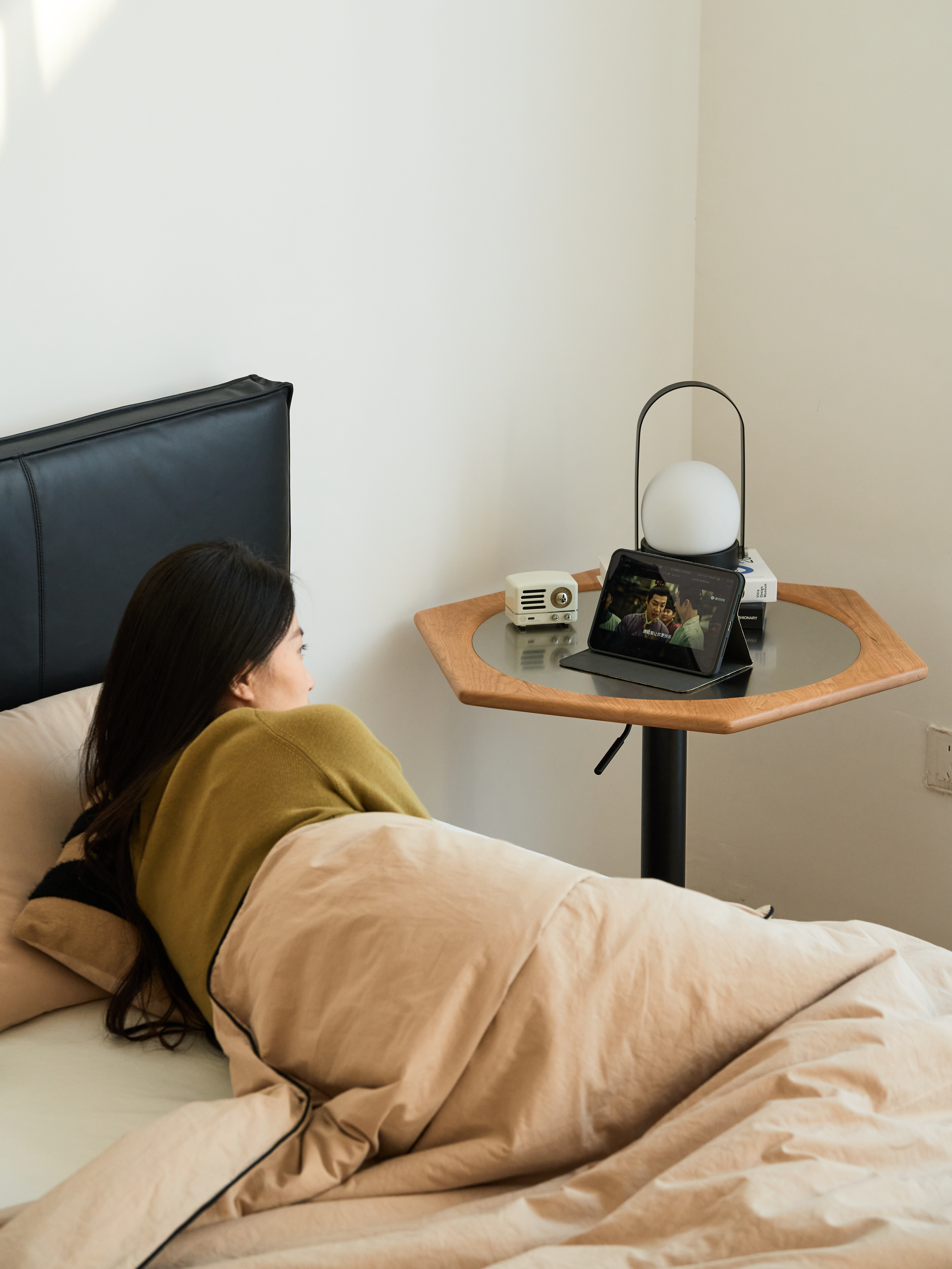 Home design，Home Furnishing，furniture，Solid wood furniture，Side table，