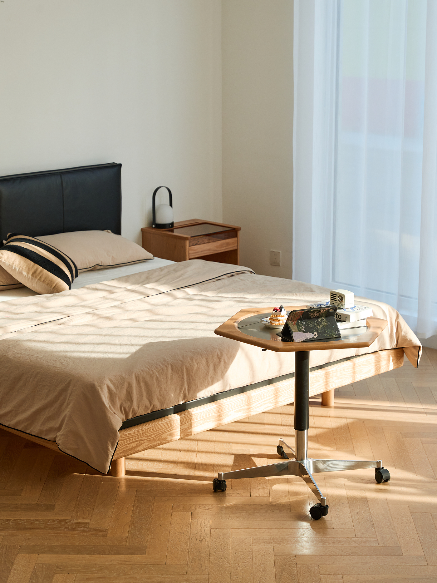 Home design，Home Furnishing，furniture，Solid wood furniture，Side table，
