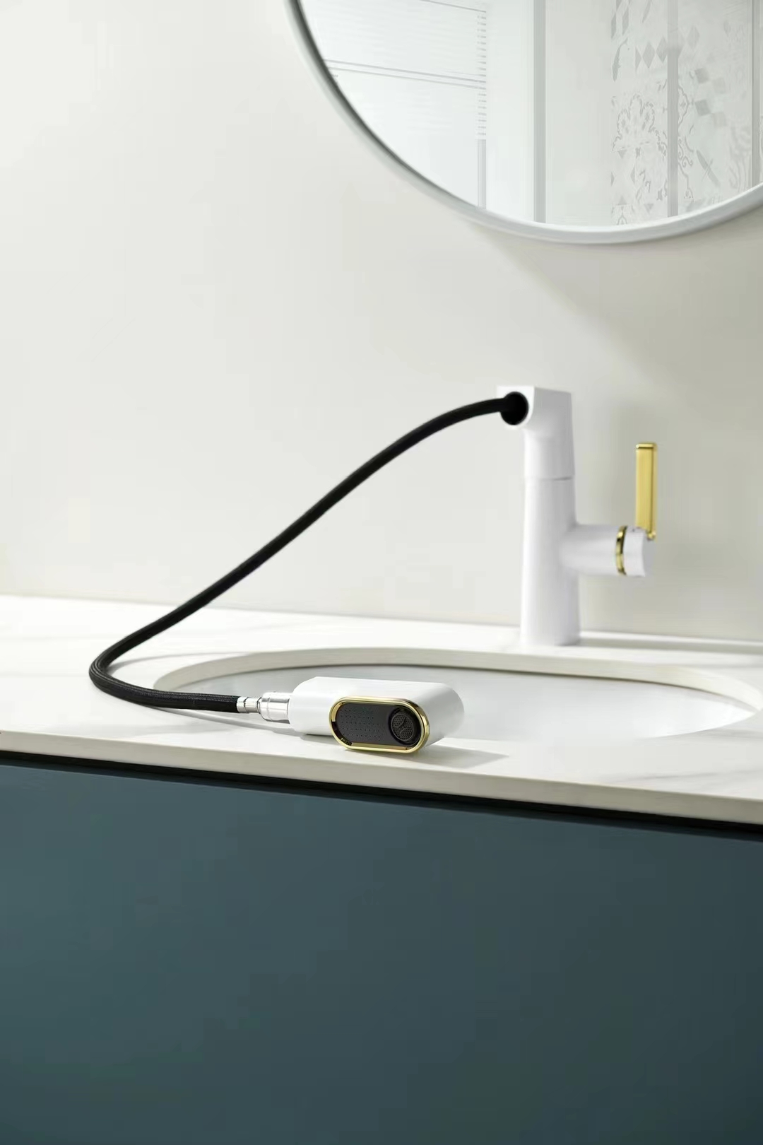 water tap，bathroom，kitchen and toilet，