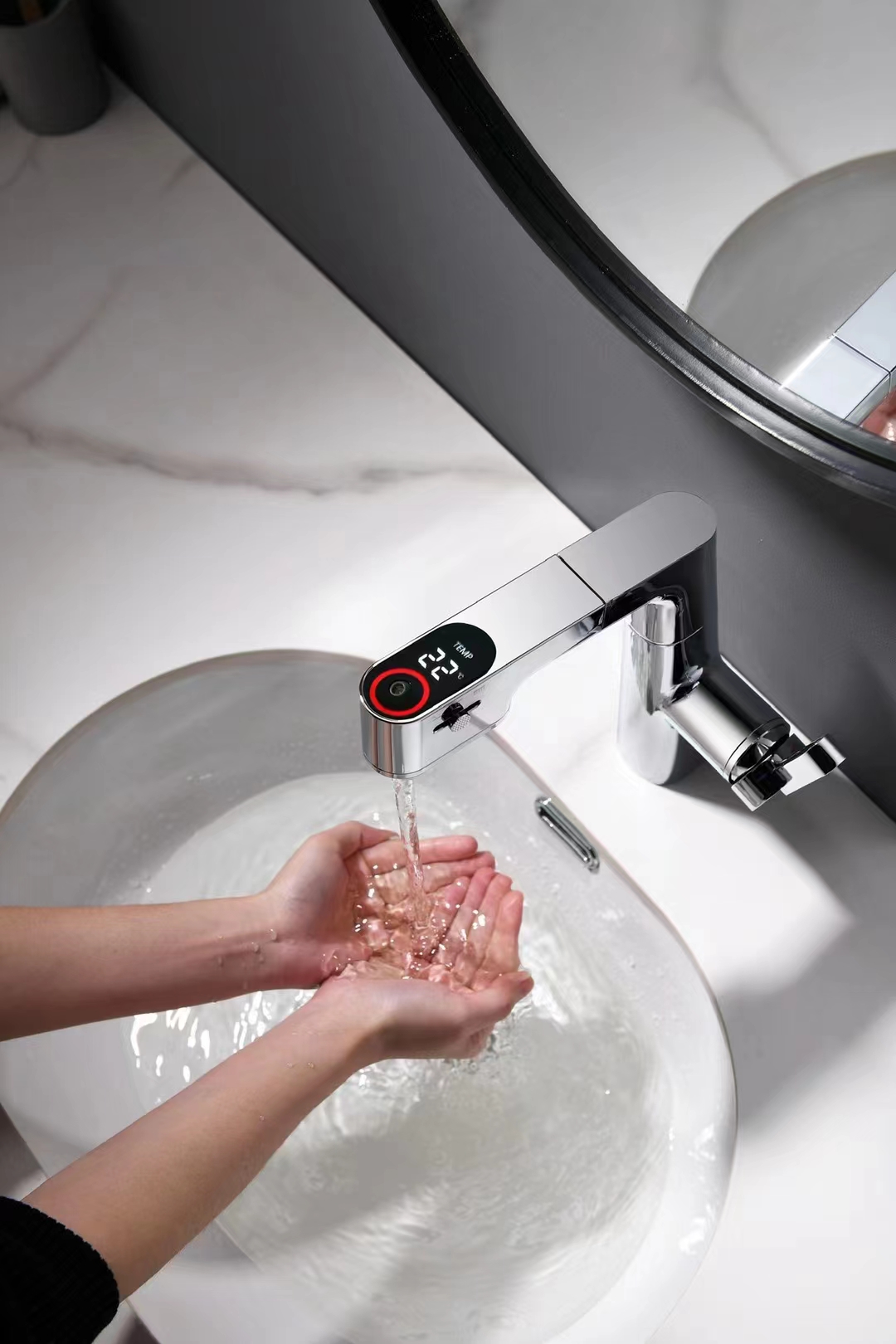 water tap，bathroom，kitchen and toilet，