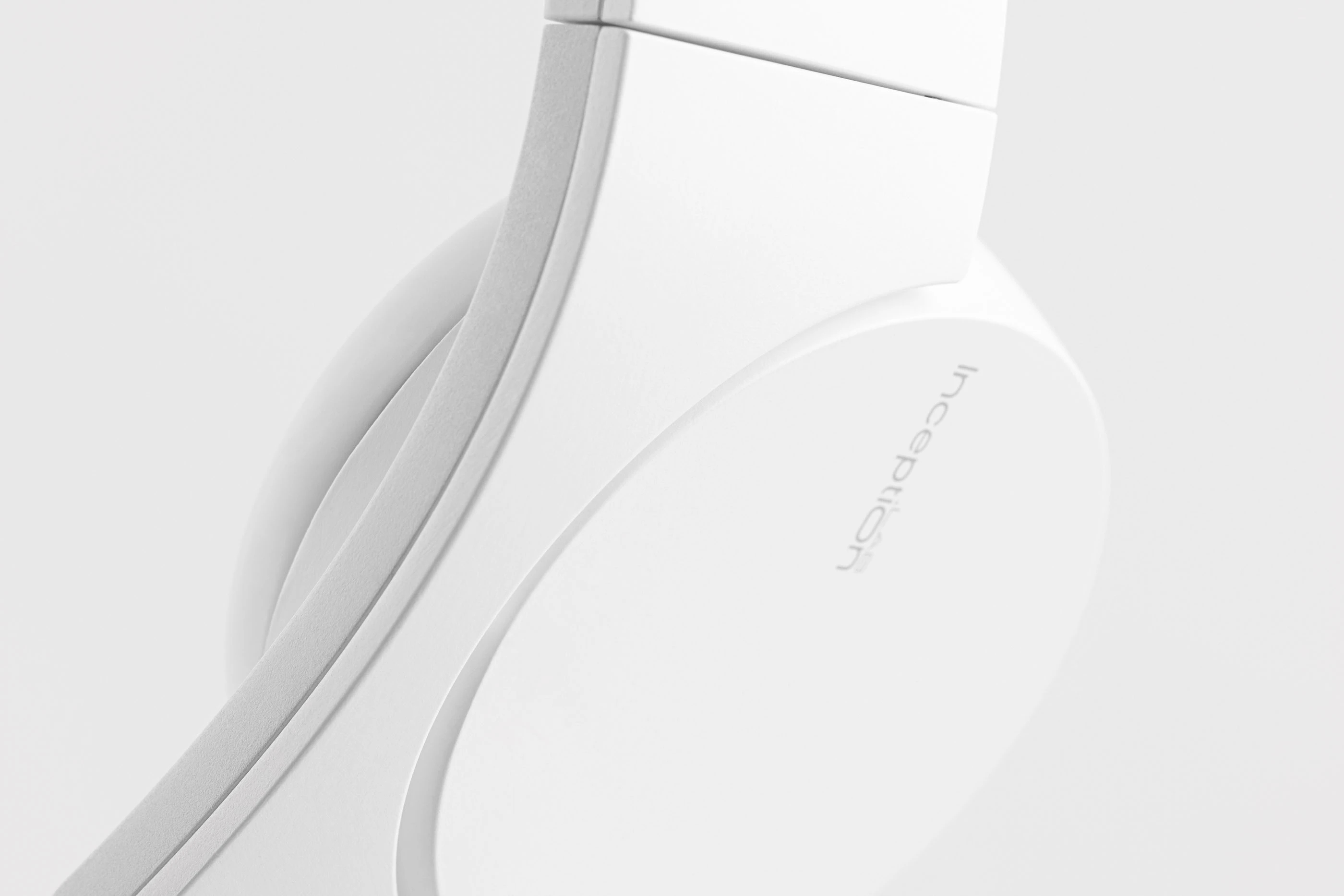 Electronic equipment，Medical supplies，medical apparatus and instruments，Alzheimer's Disease Treatment Device，