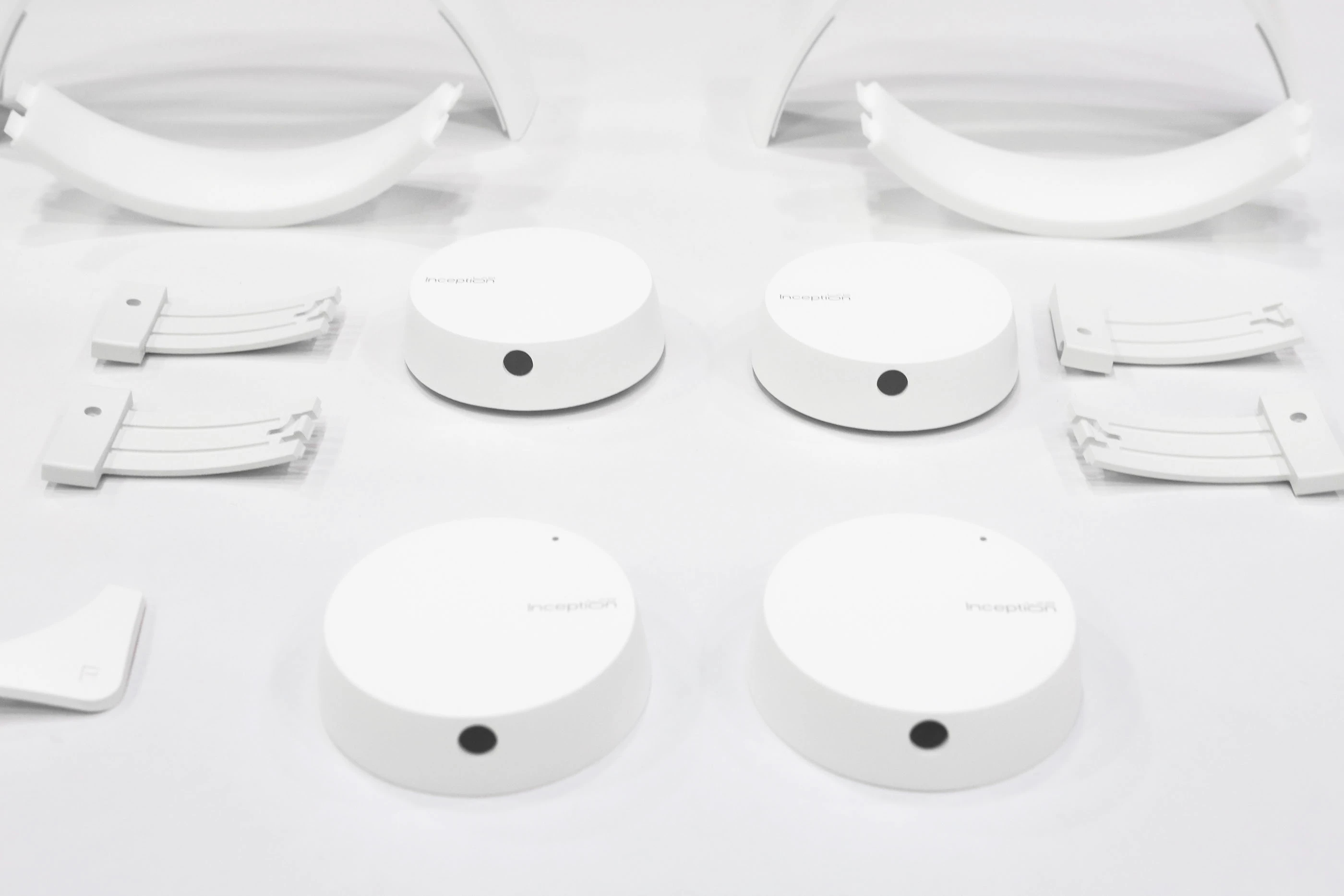 Electronic equipment，Medical supplies，medical apparatus and instruments，Alzheimer's Disease Treatment Device，