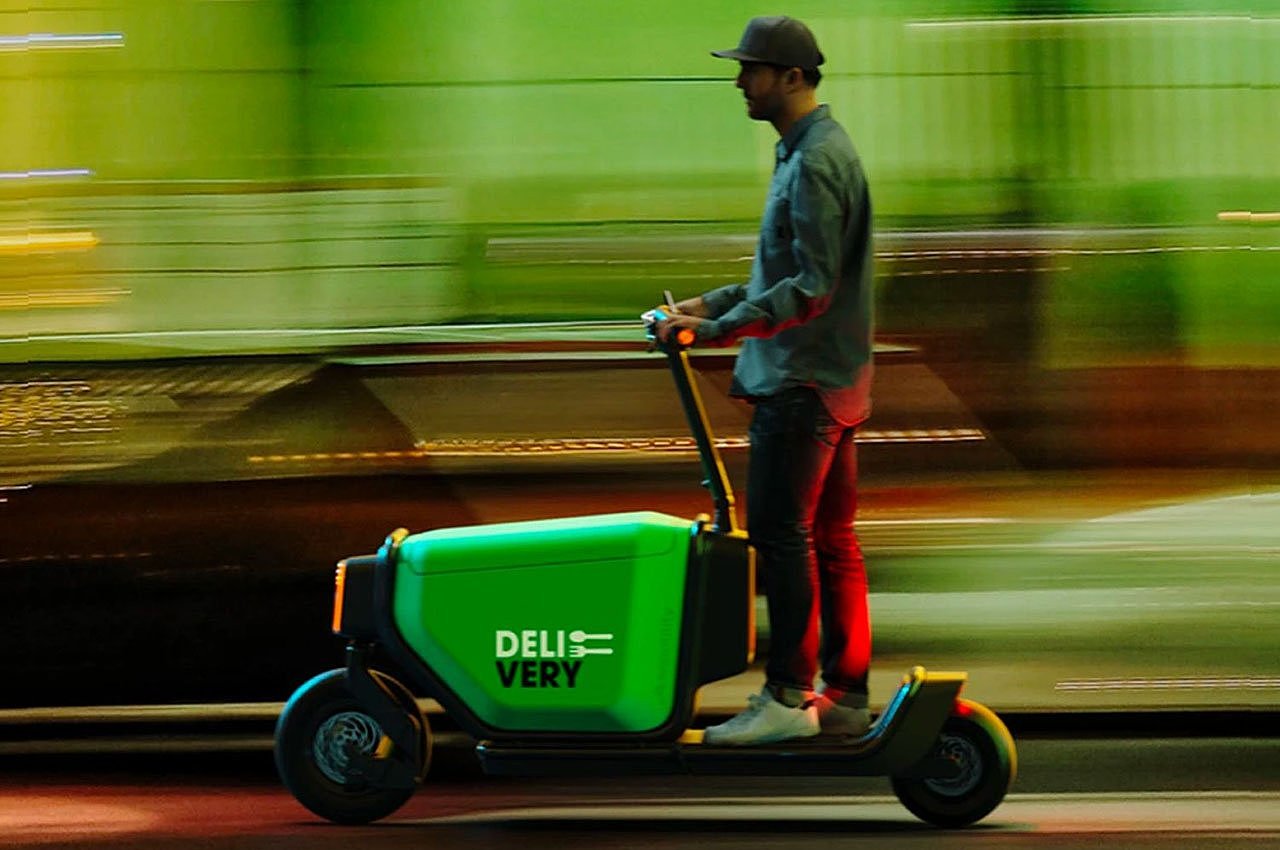 Transport of goods，Economy fast，Electric scooter，