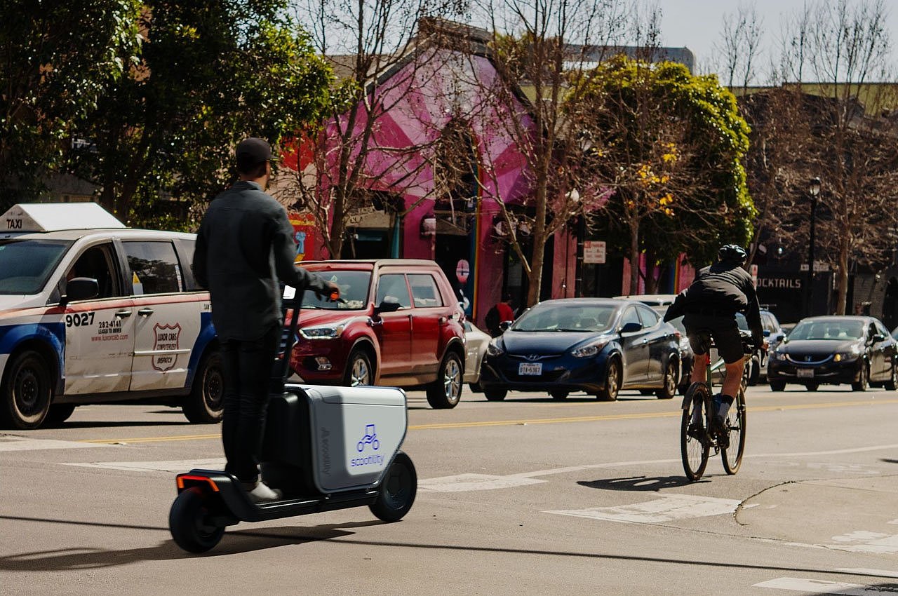 Transport of goods，Economy fast，Electric scooter，