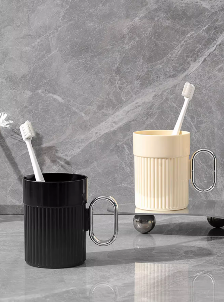 Light luxury，Simplicity，