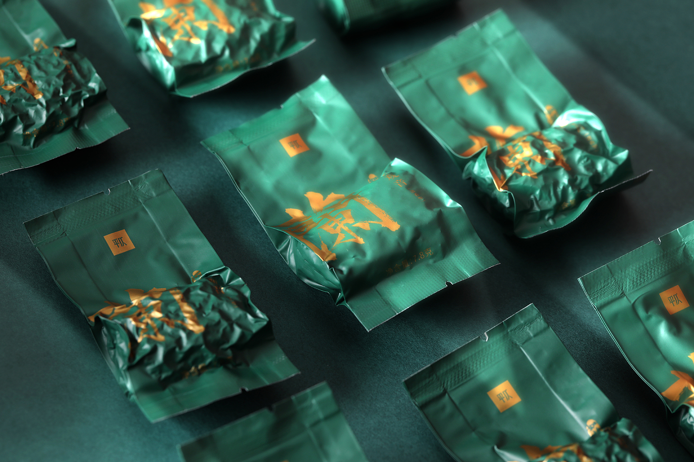 packing design，product design，Tea packaging，Font design，Calligraphy，