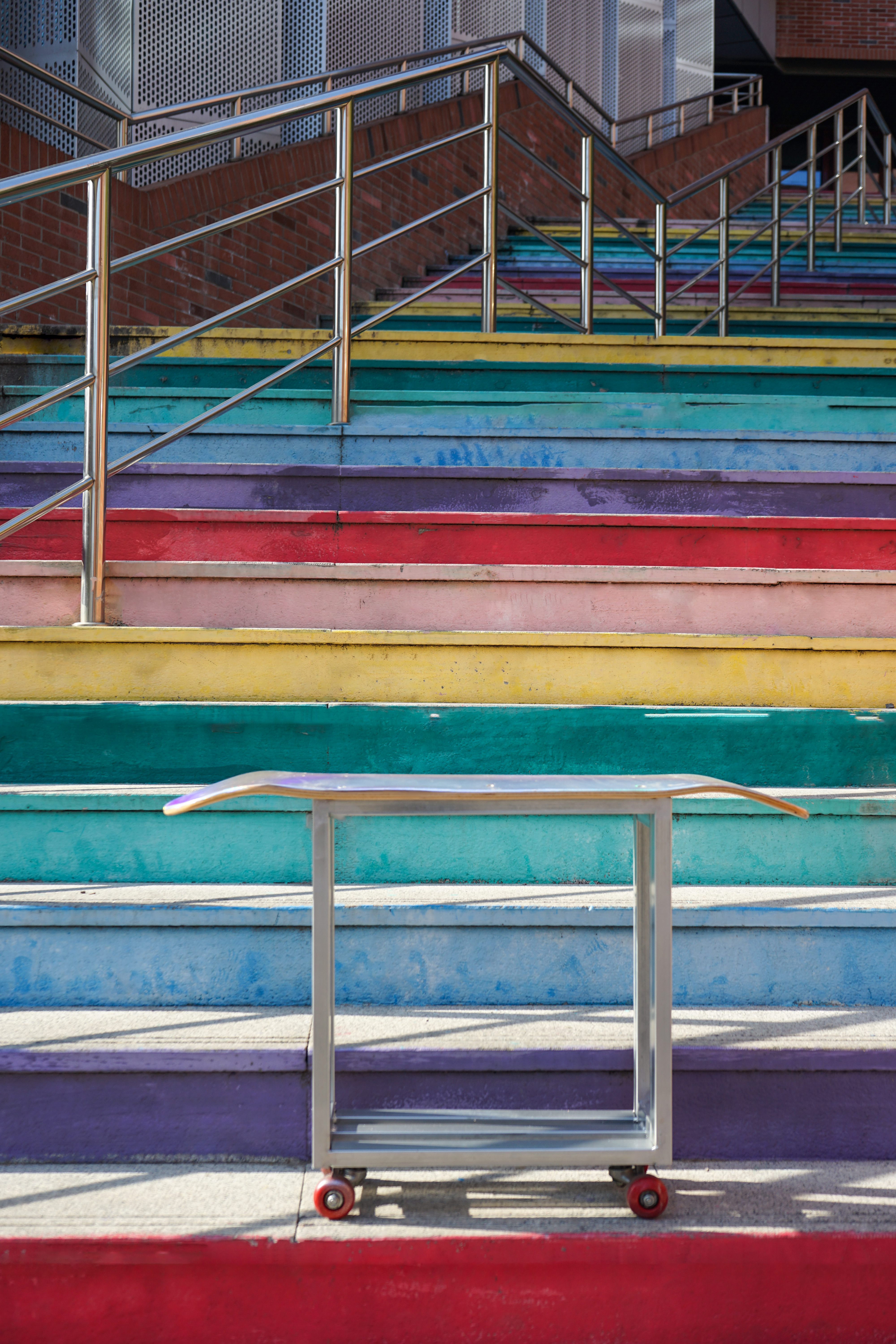 Skate，furniture，chair，Waste utilization，Reconstruction of old objects，