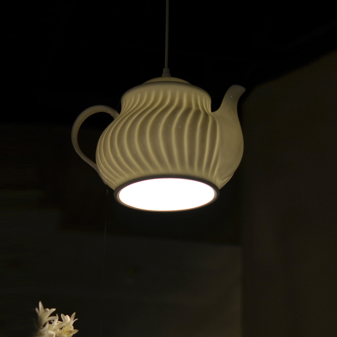 Original lighting，Creative teapot，Ceramic Chandelier，