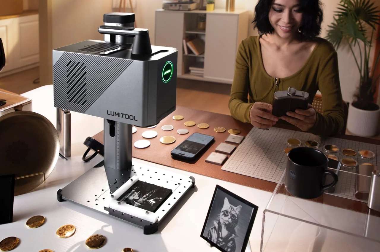 Laser engraving machine，electronic product，Digital，LumiTool F20，