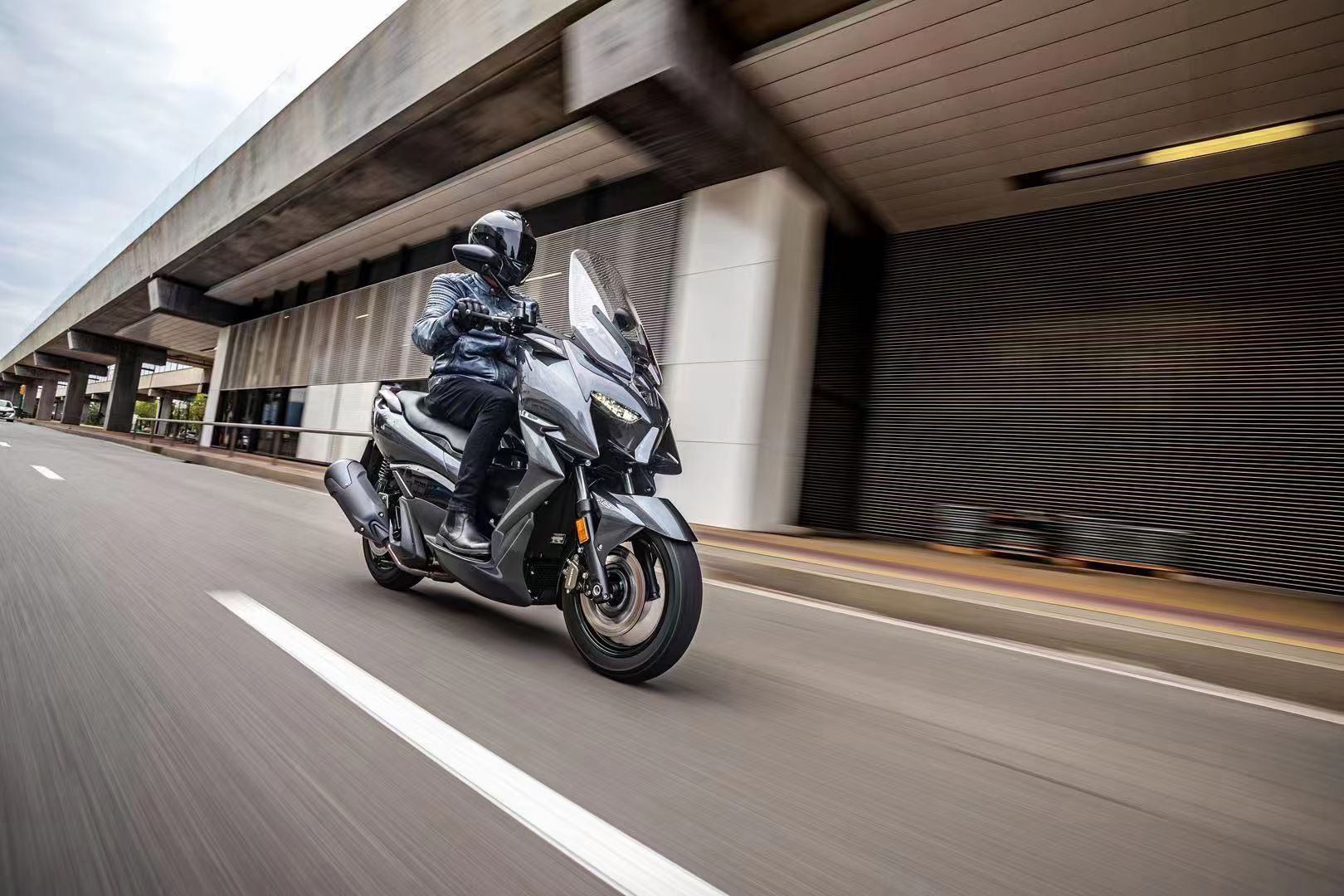 Scooter，Scooter Design，conceptual design，Two-wheel design，Motorcycle design，Electric vehicle two-wheel design，Electric vehicle design，