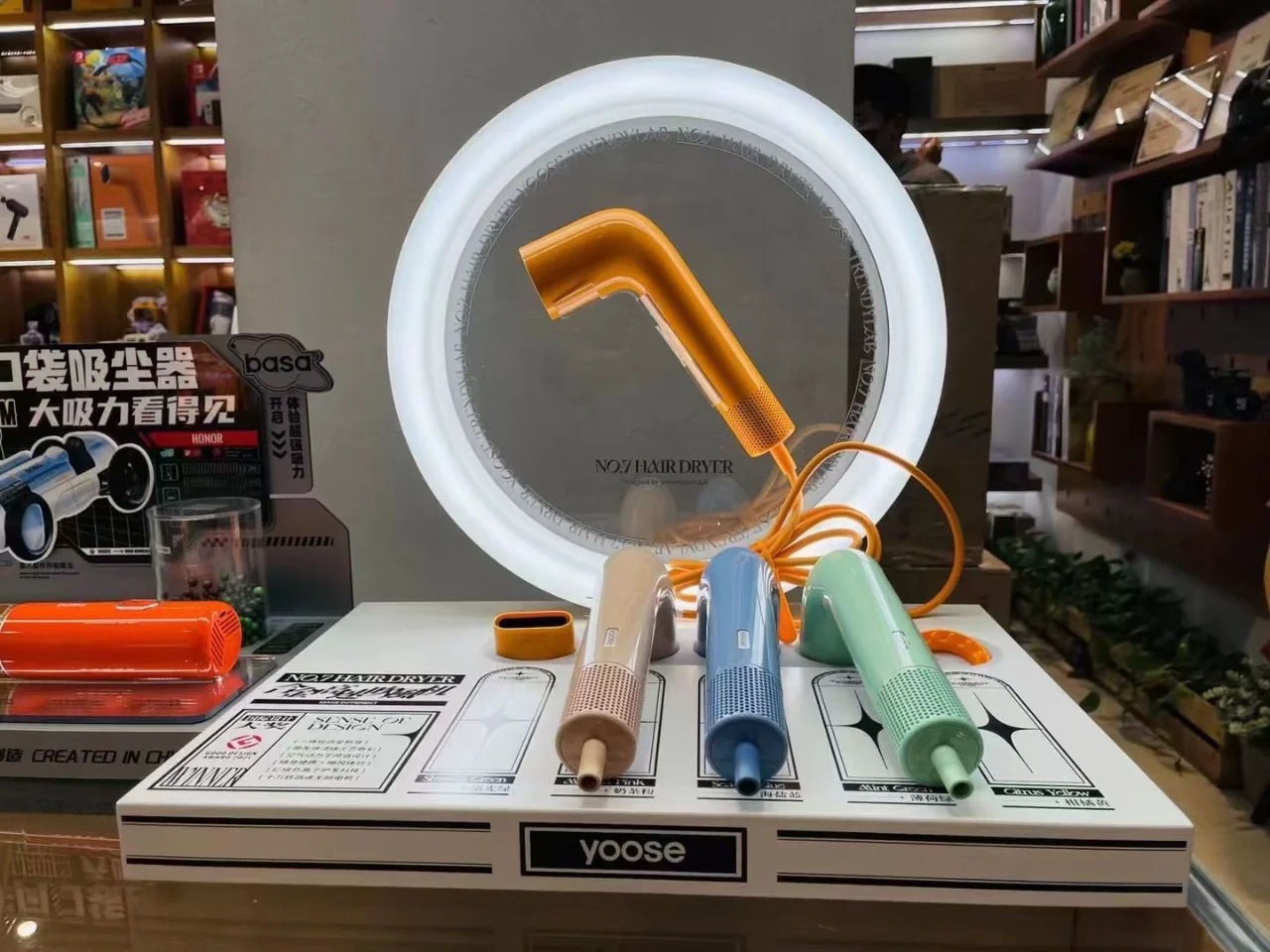 Exhibition customization，Acrylic manufacturers，Exhibition stand design，Brand customization，Shenzhen，electronic product，electronic cigarette，Product Bracket，