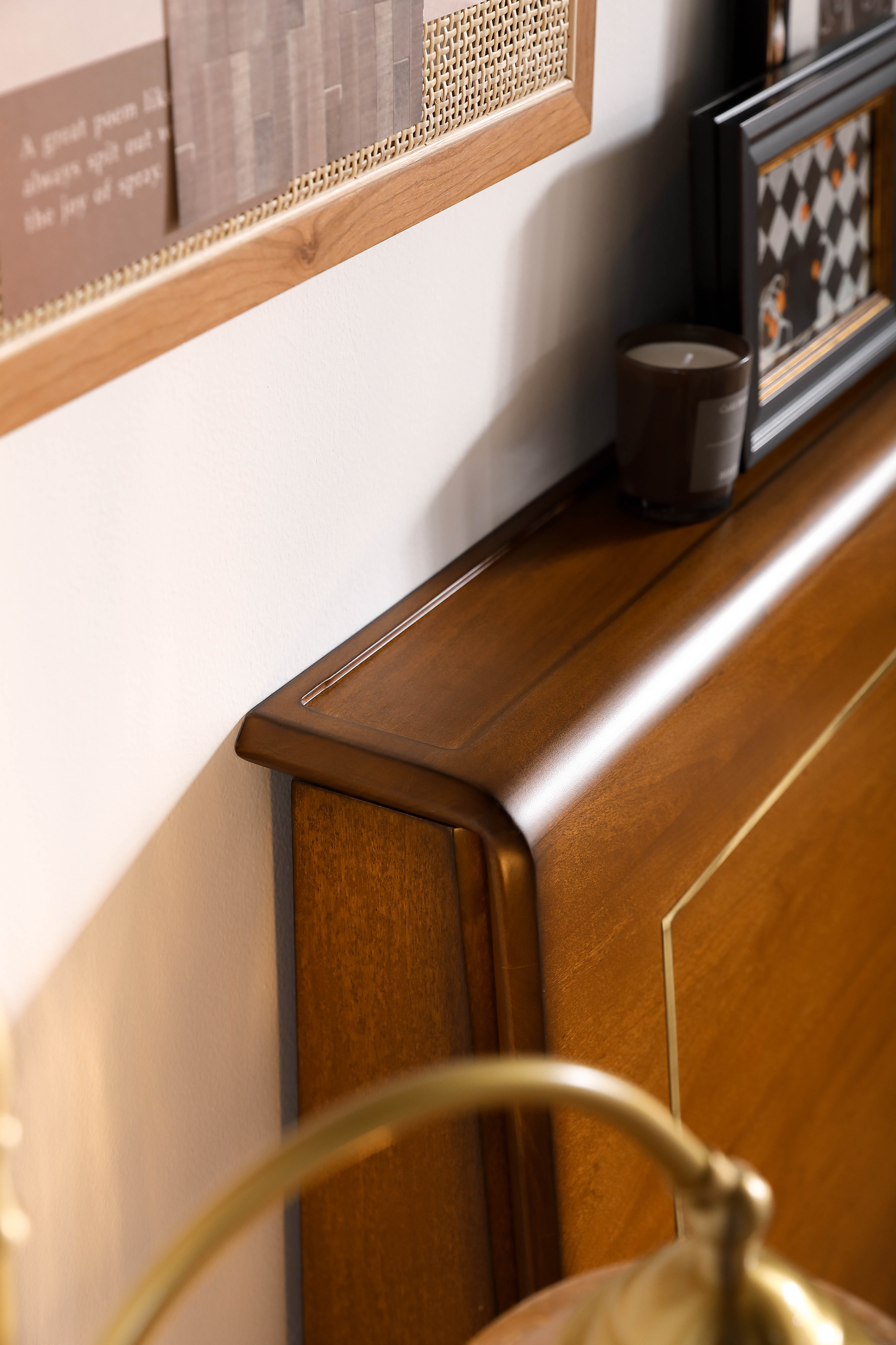 Vintage · Solid Wood · Bed，