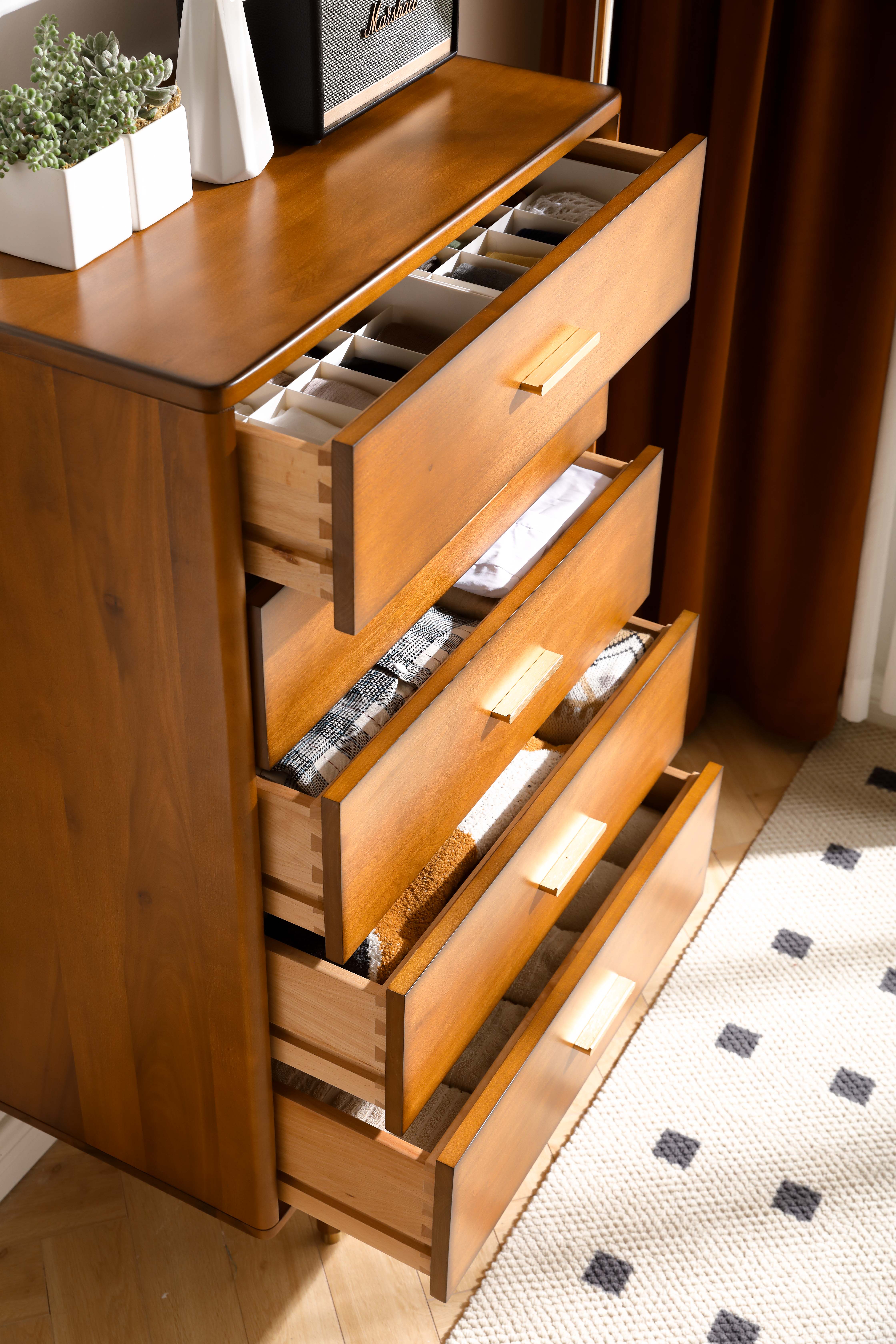 Retro · Solid Wood · Bucket Cabinet，