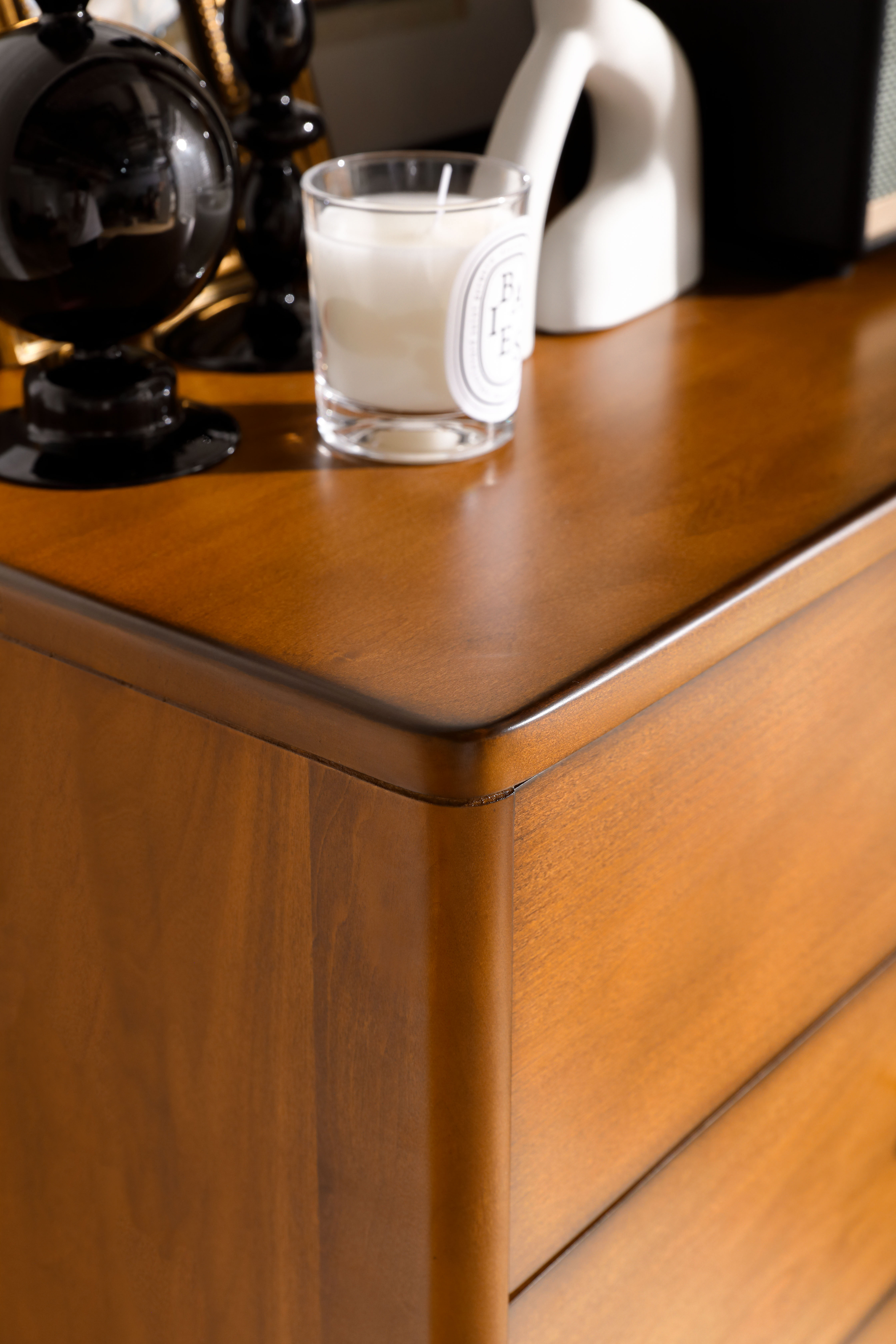 Retro · Solid Wood · Bucket Cabinet，