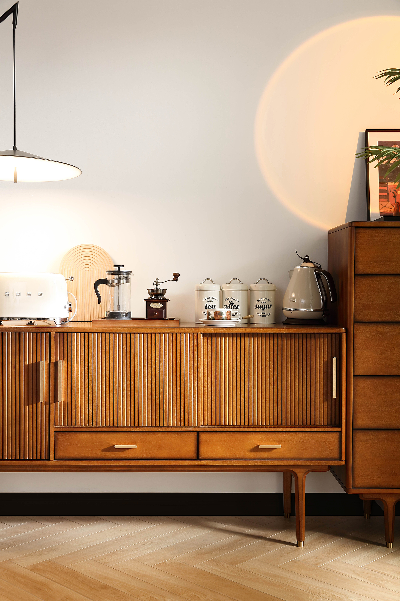 Vintage · Solid Wood · Sideboard，