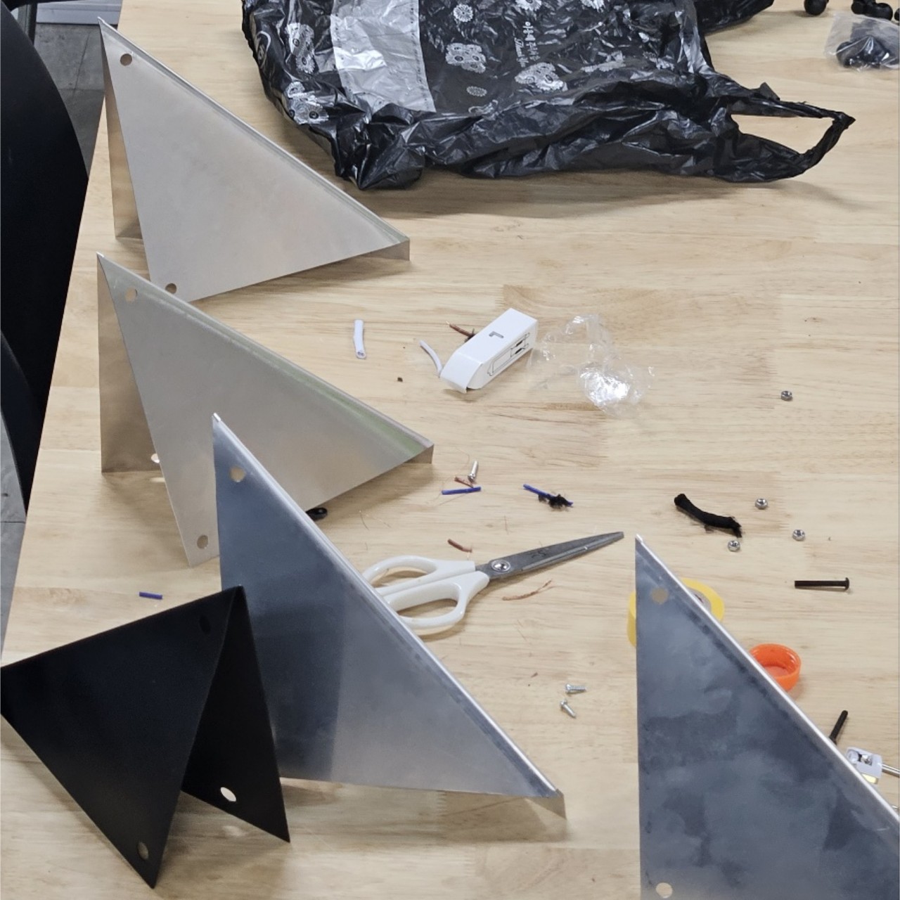 lighting，Desk lamp，atmosphere，