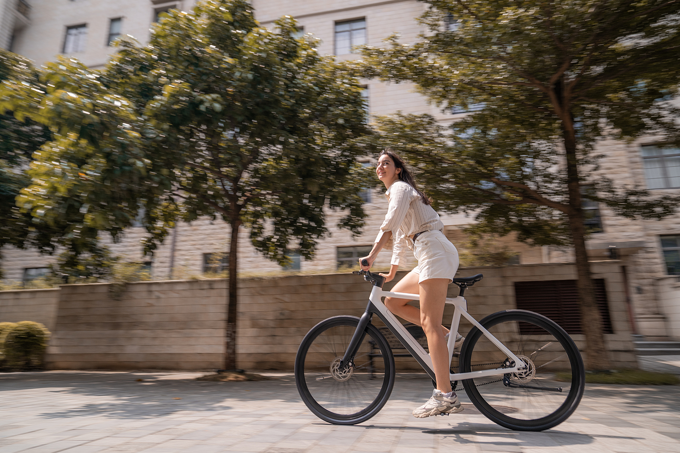 eBIKE，Electric power assisted bicycle，environment protection，Bicycle，tezeus，Appearance design，fashion，