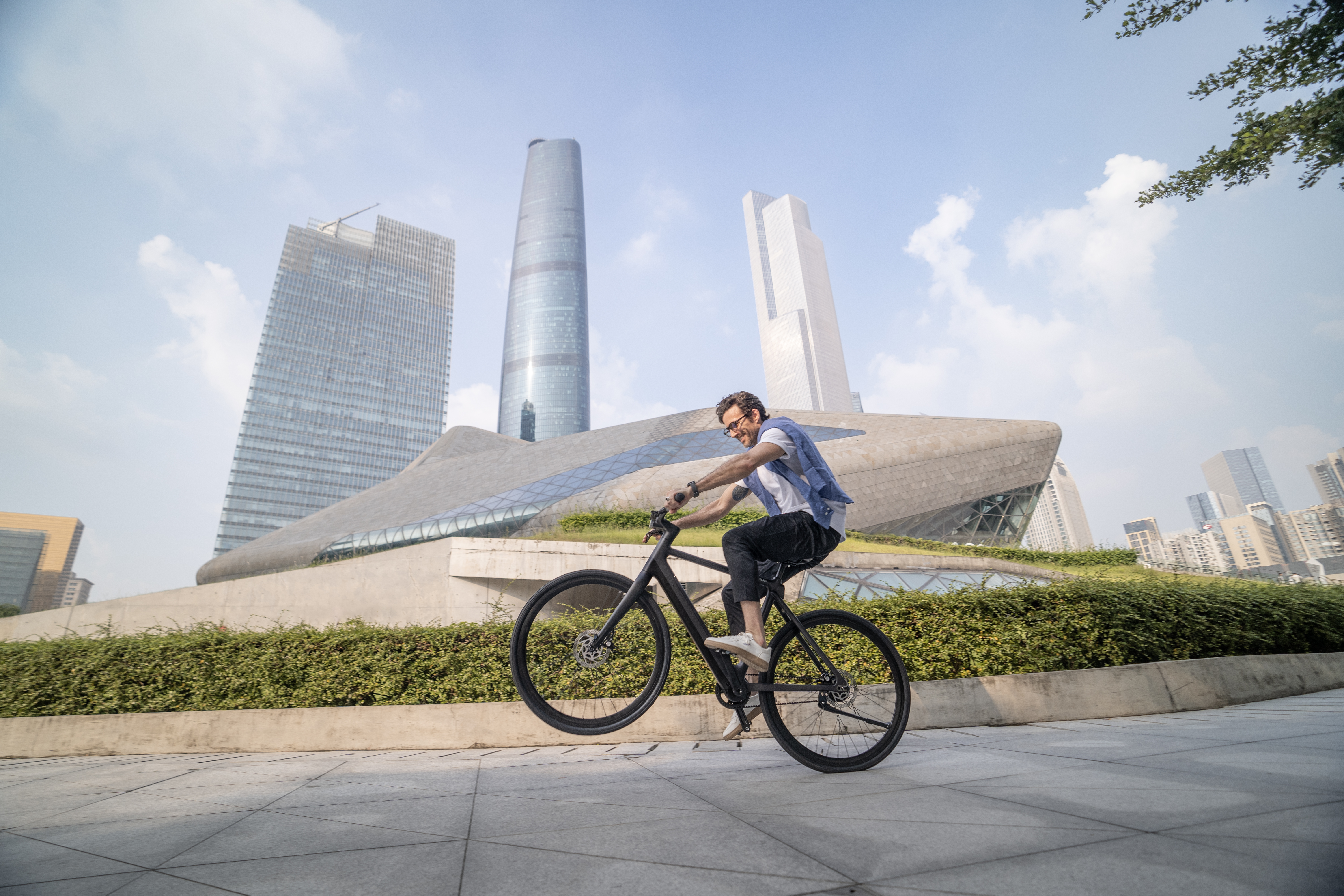 eBIKE，Electric power assisted bicycle，environment protection，Bicycle，tezeus，Appearance design，fashion，