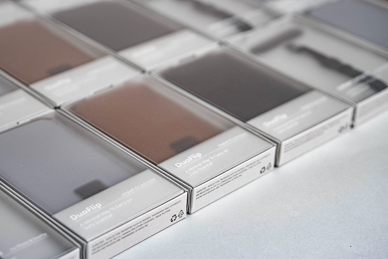 mobile phone，product design，design，DuoFlip，Card bag，id，