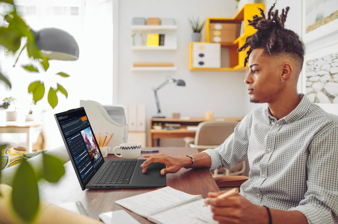 notebook，computer，Notebook computer，artificial intelligence，Swift，Aspire，product design，