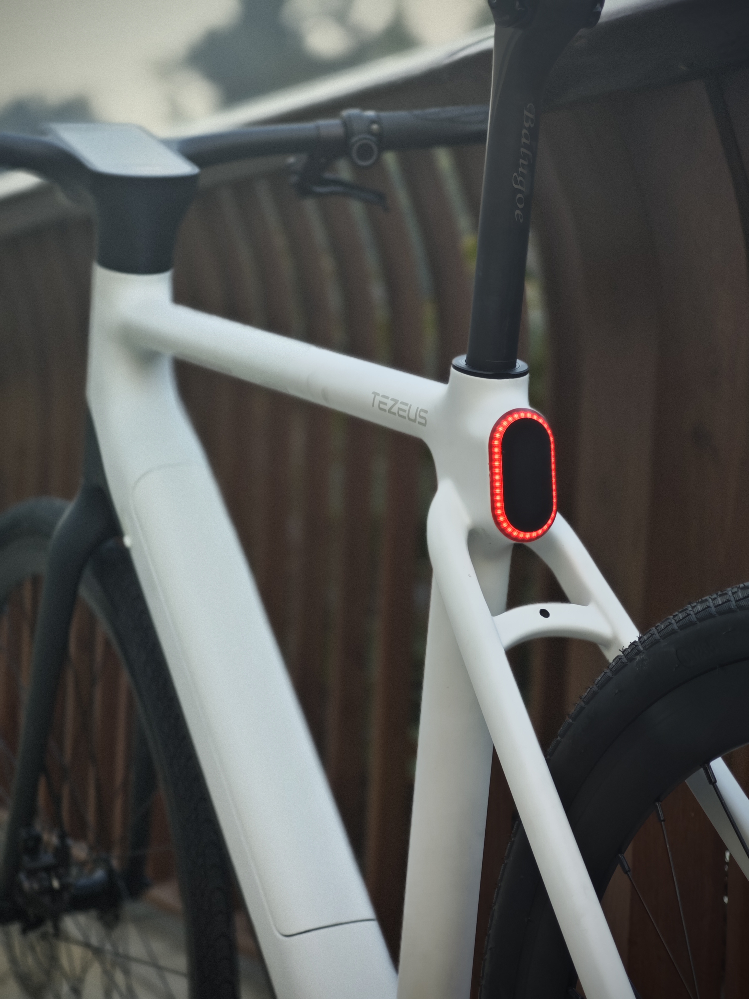 eBIKE，Electric power assisted bicycle，environment protection，Bicycle，tezeus，Appearance design，fashion，