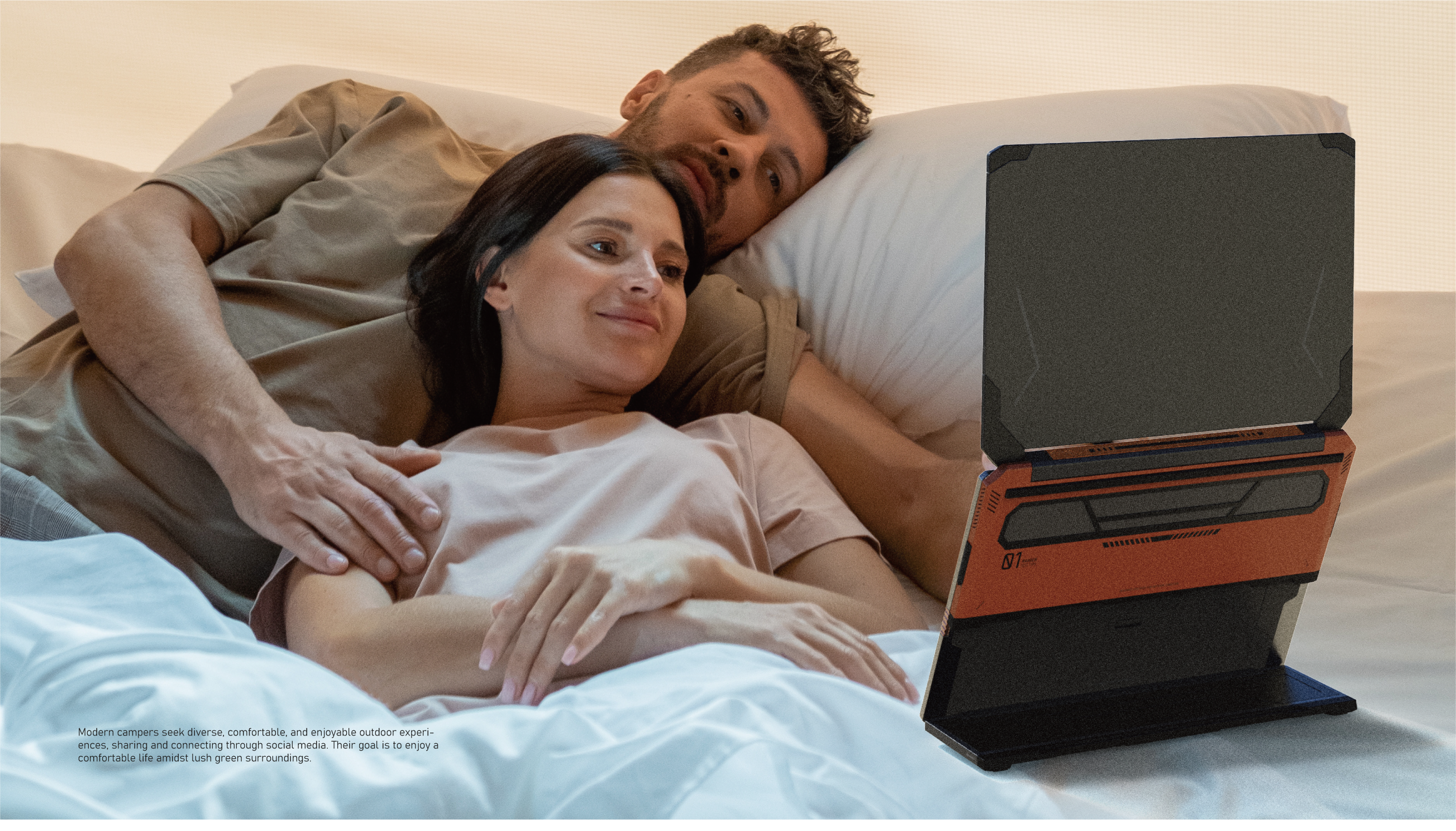 Notebook computer，camping，outdoors，