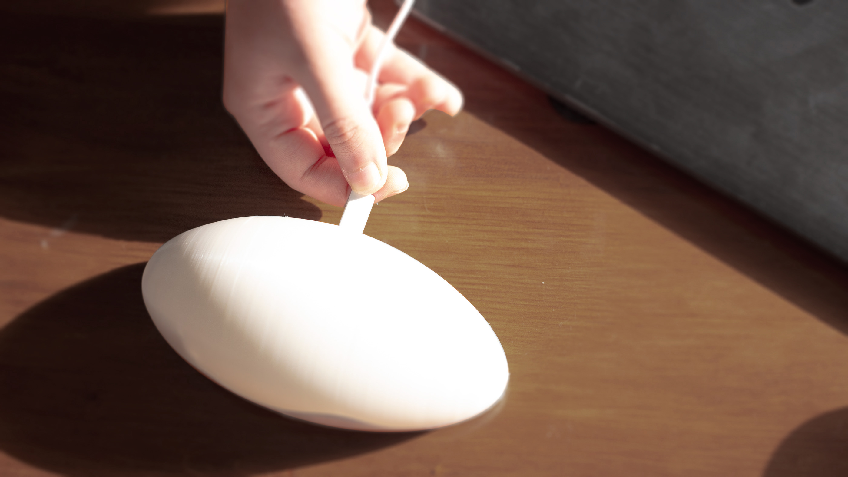 Lucon，lamps and lanterns，Social distance，