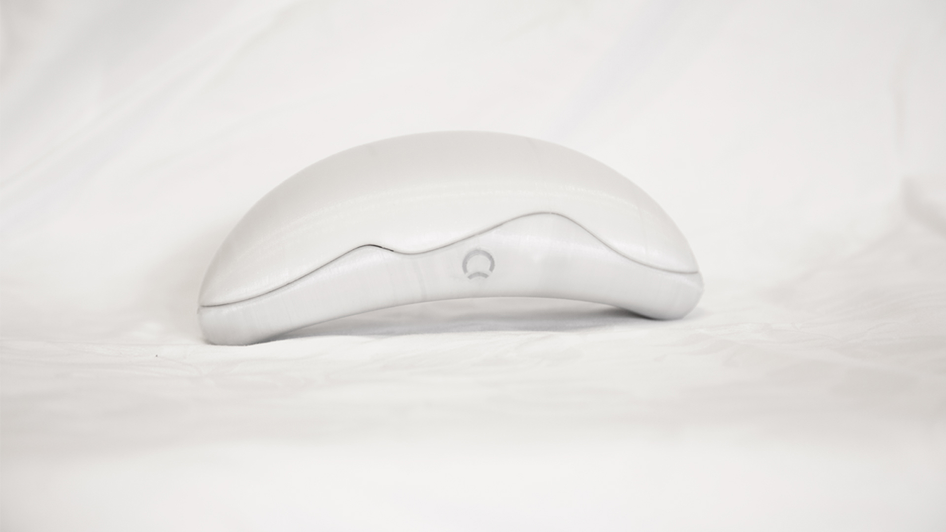 Lucon，lamps and lanterns，Social distance，