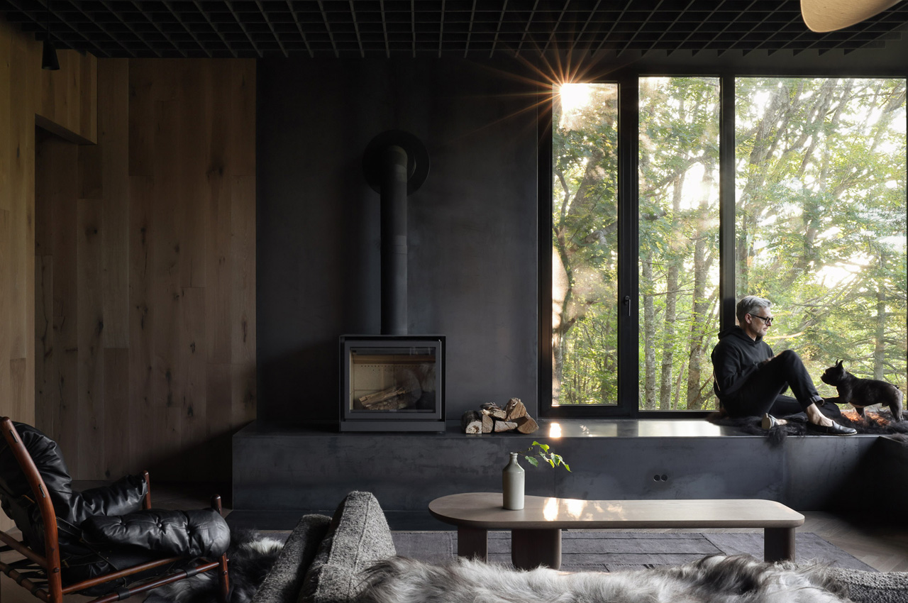 on vacation，hut，steel structure，