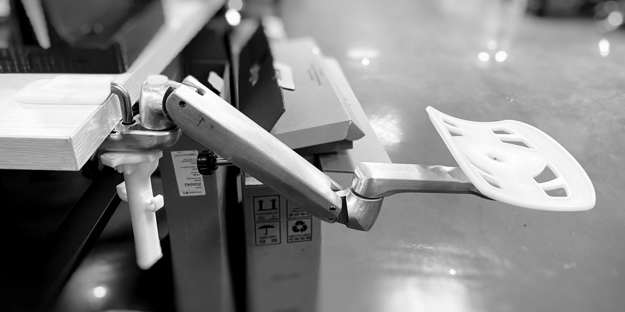 Brat，Bracket，Elbow Drag，The computer table，E-sports chair，