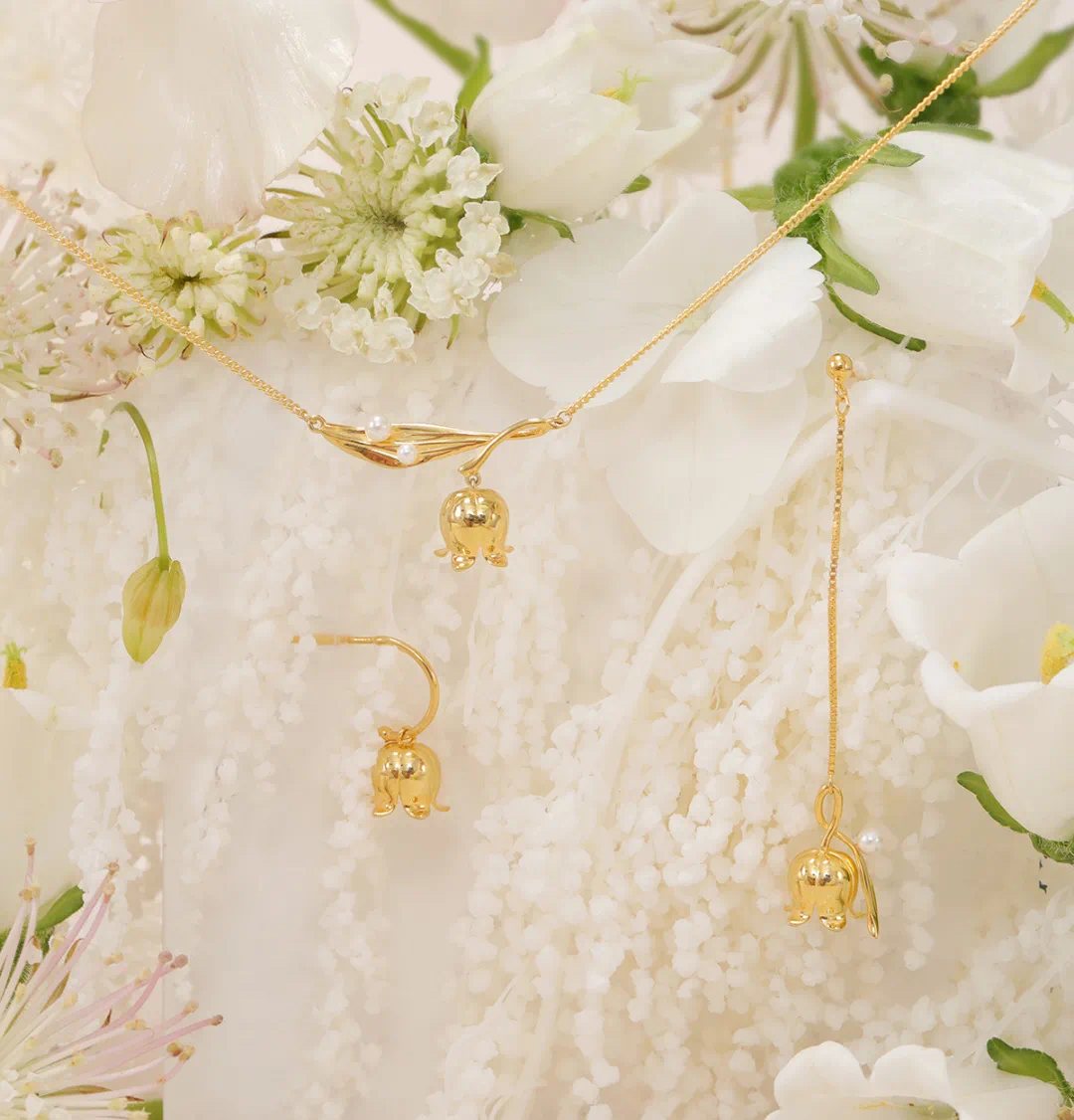 Lily of the valley，Silver ornaments，Lilies of the valley earrings，Lilies of the valley necklace，Good gift recommendation，Good moral，Natural Plant Jewelry，beauty of nature，