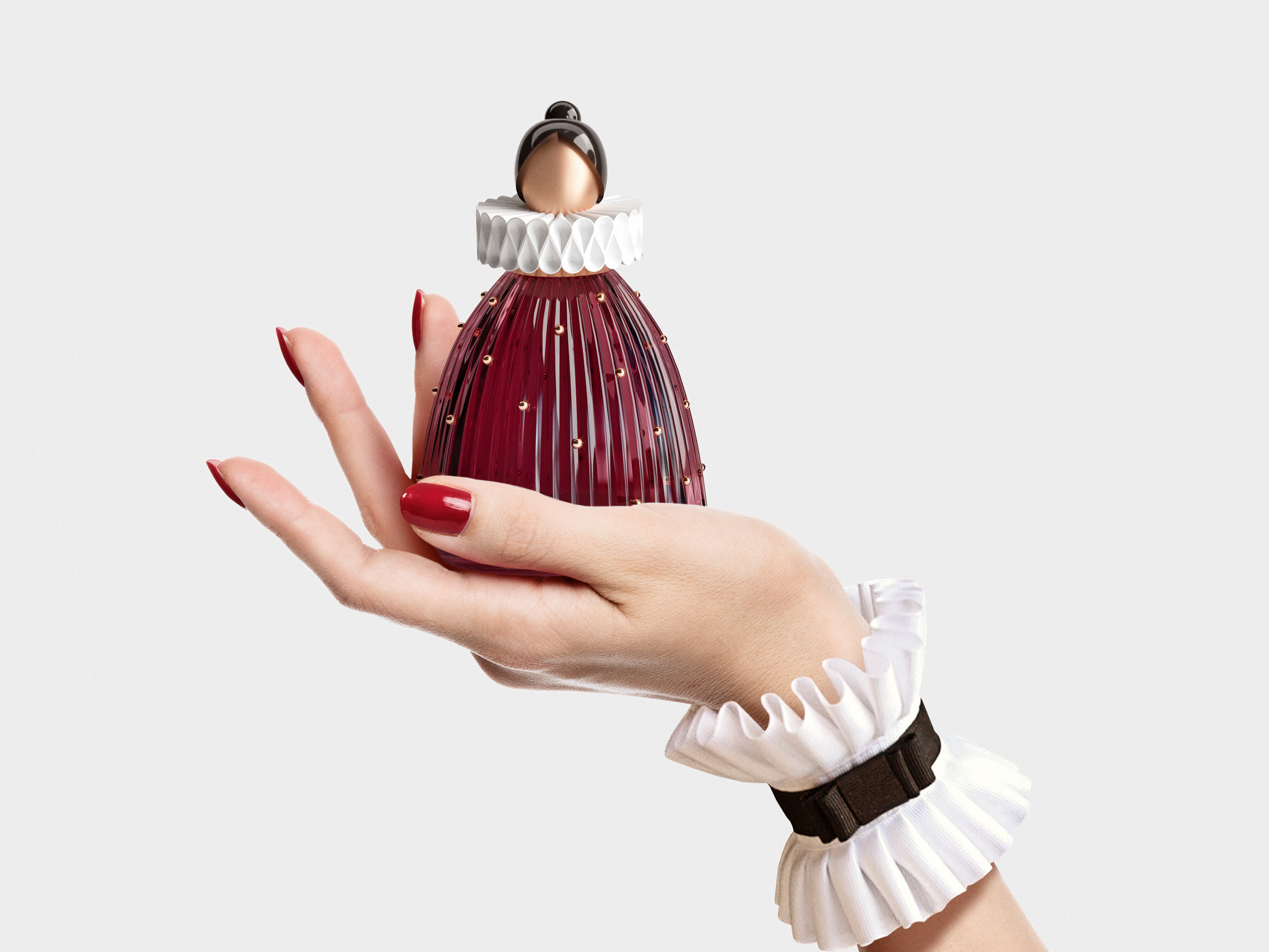 “Ruffs & Cuffs”，Perfume，packing design，Stylization，