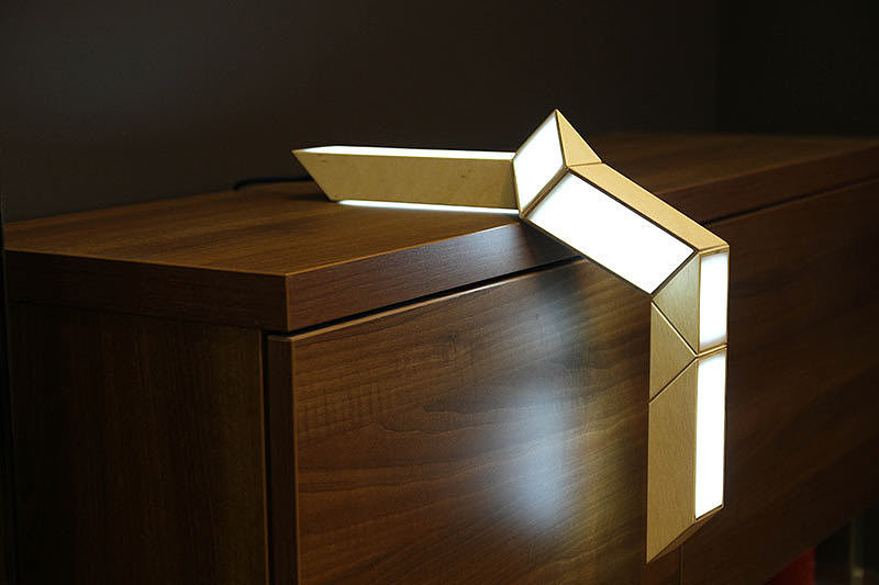lamp，joint，Desk lamp，Toys，wood，